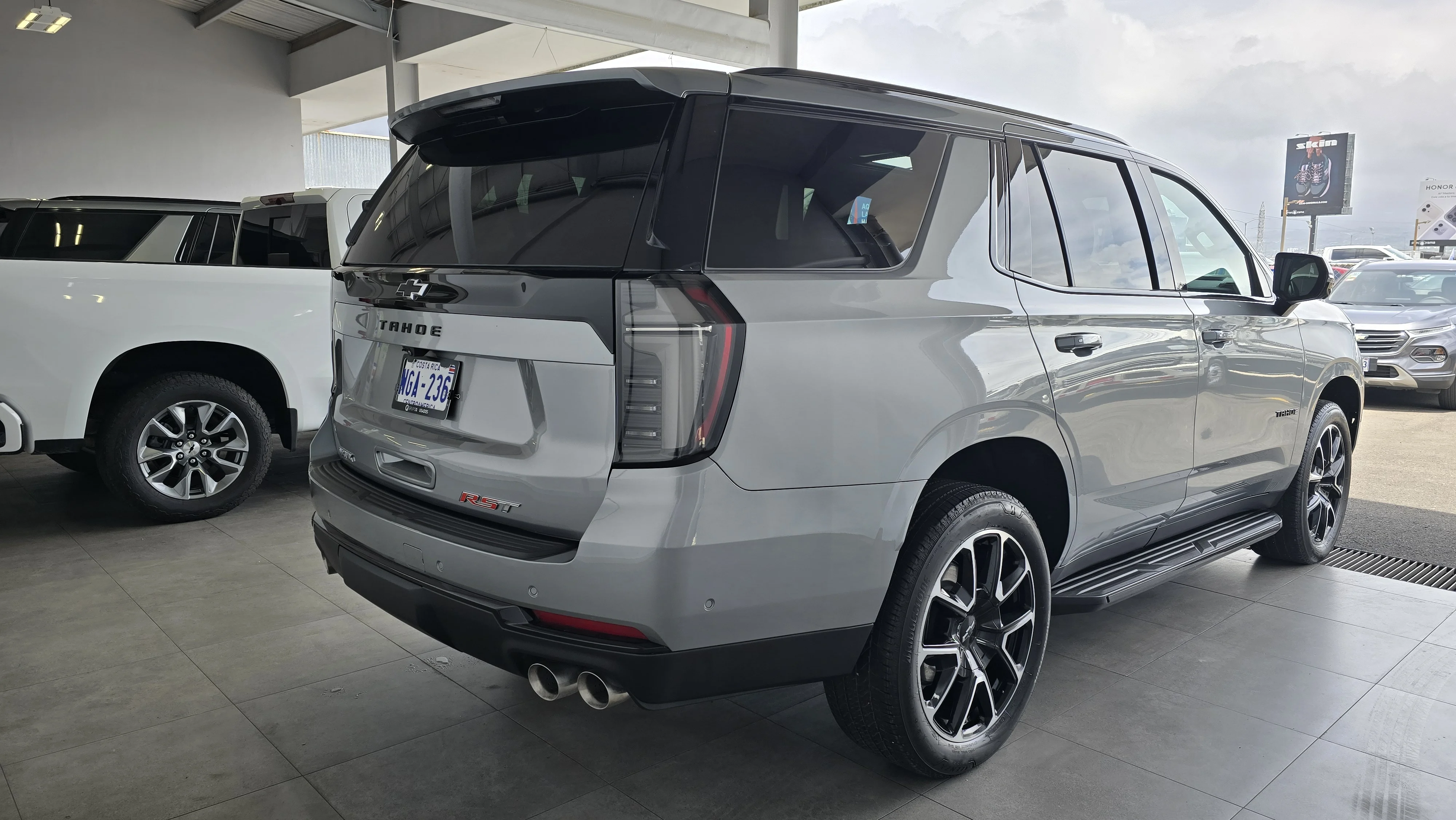Exterior 9