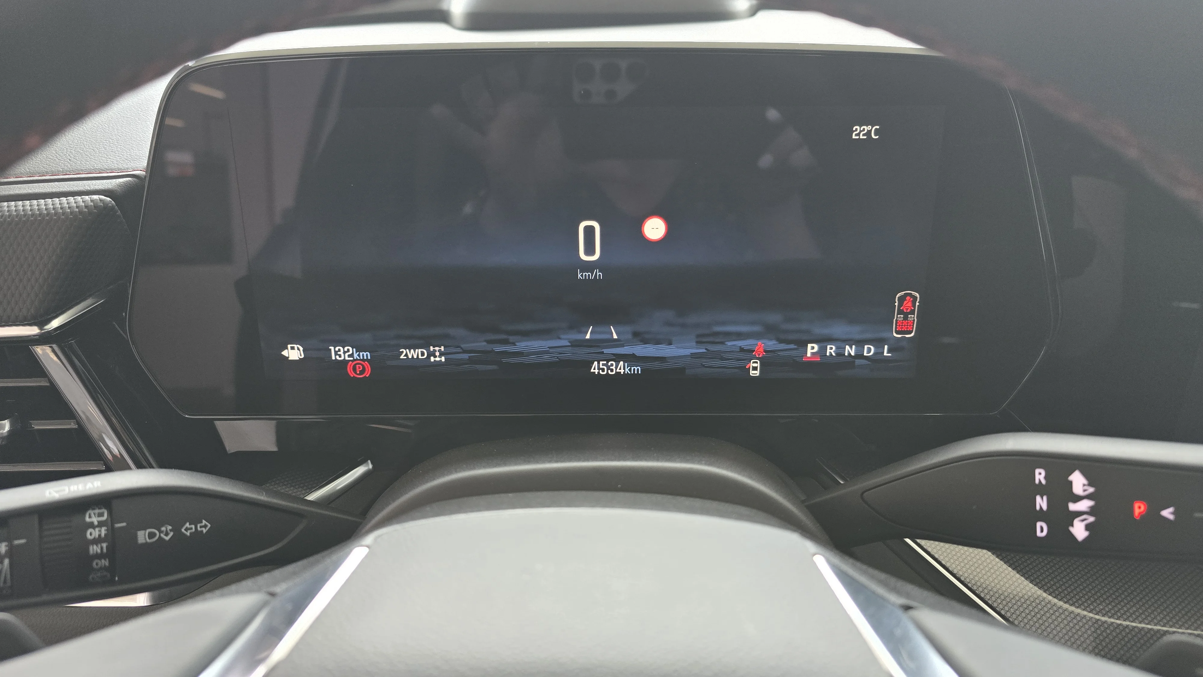 Interior 7
