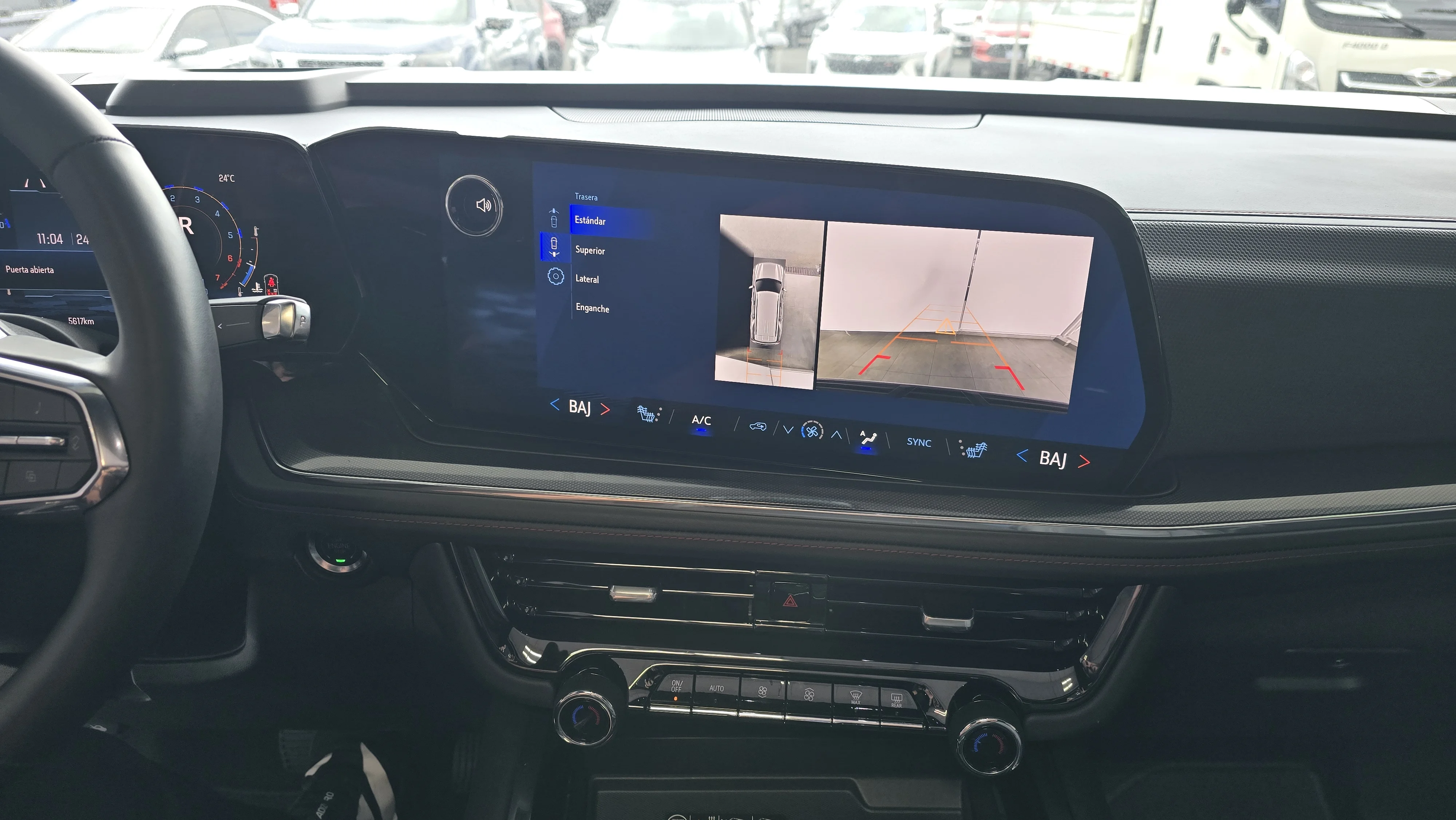 Interior 9