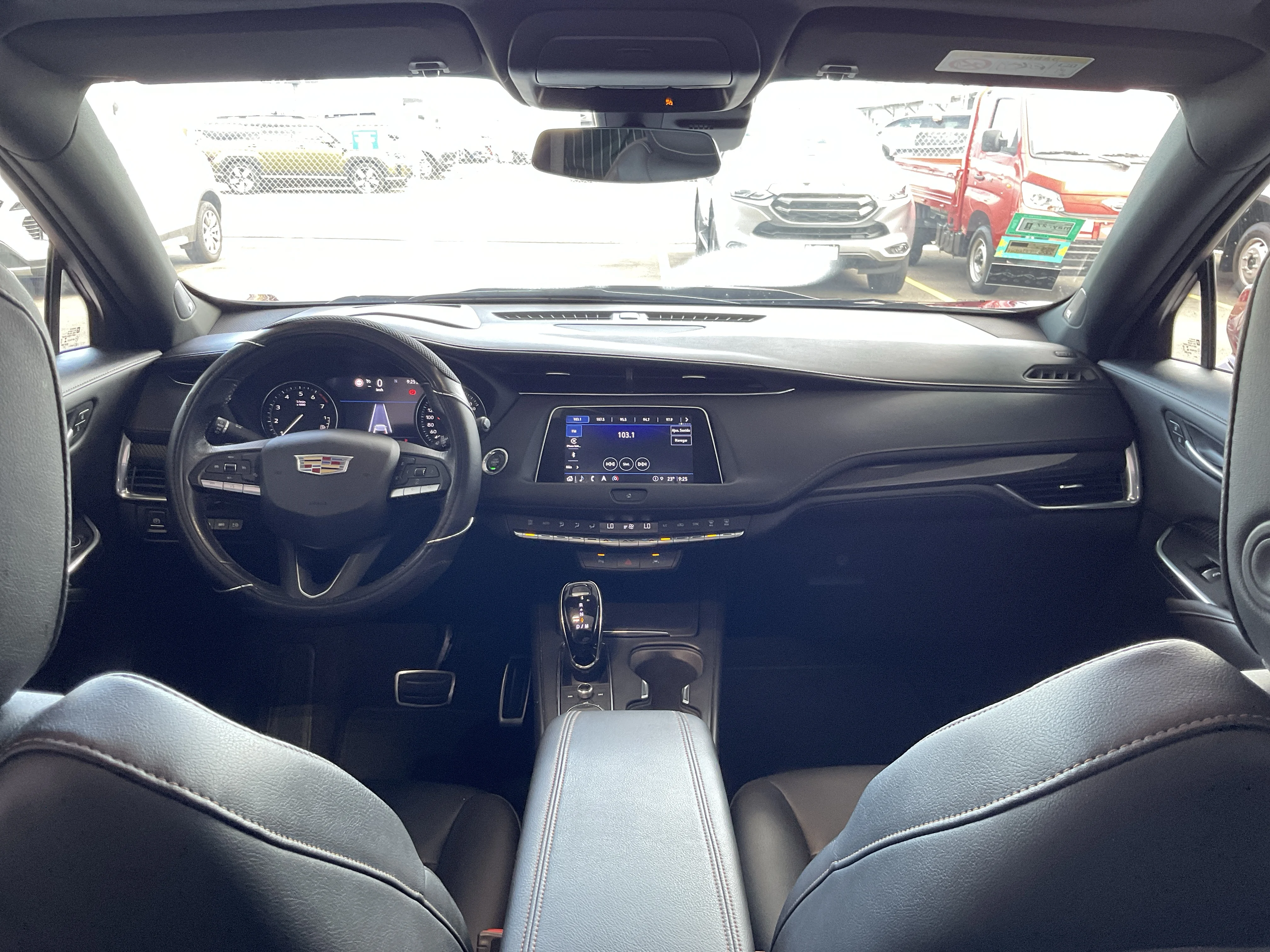 Interior 10