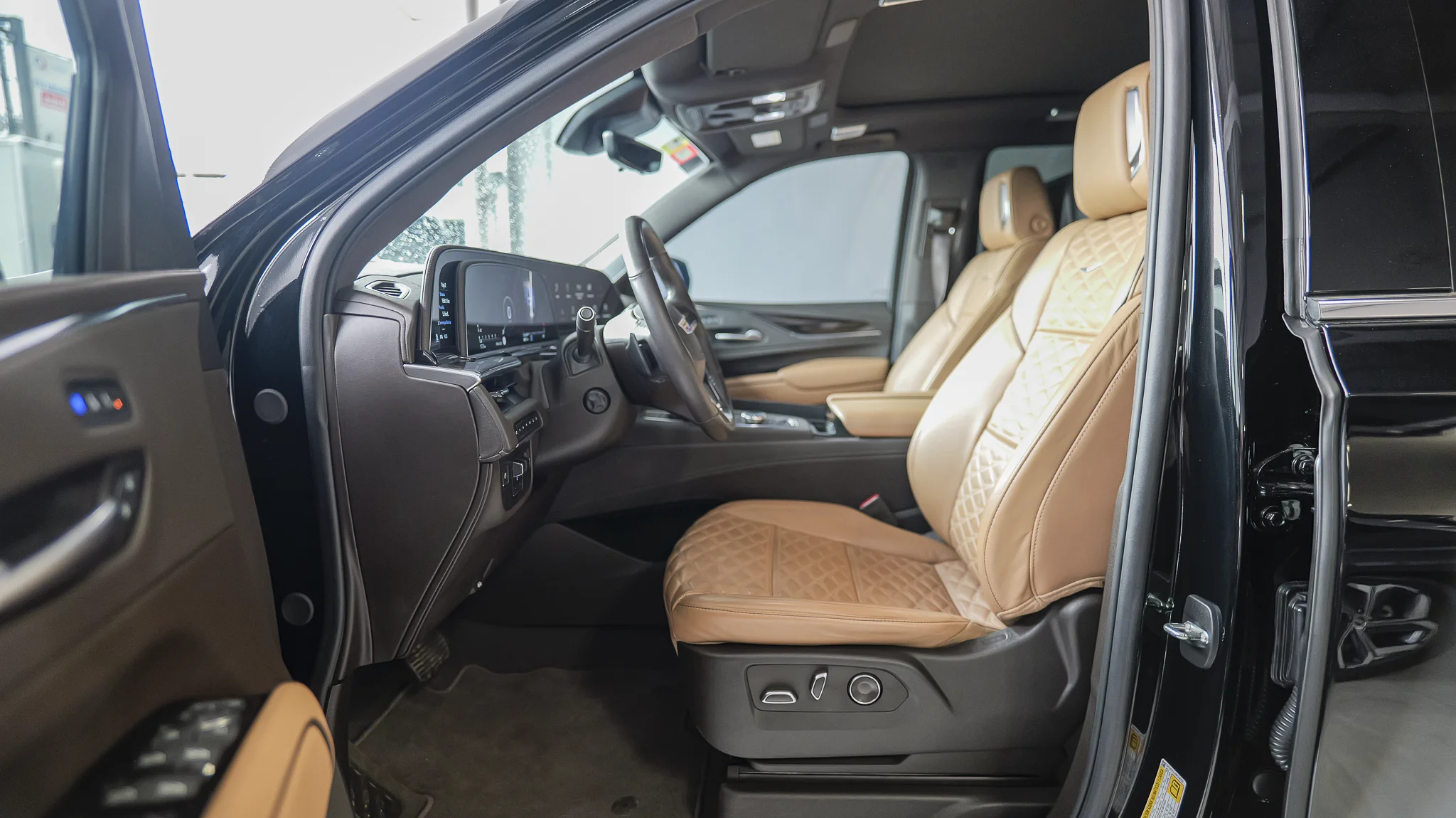 Interior 3