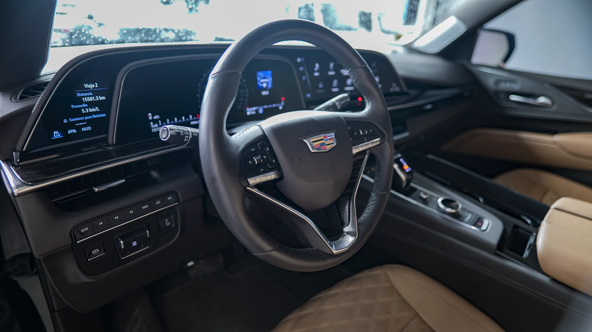 Interior 4