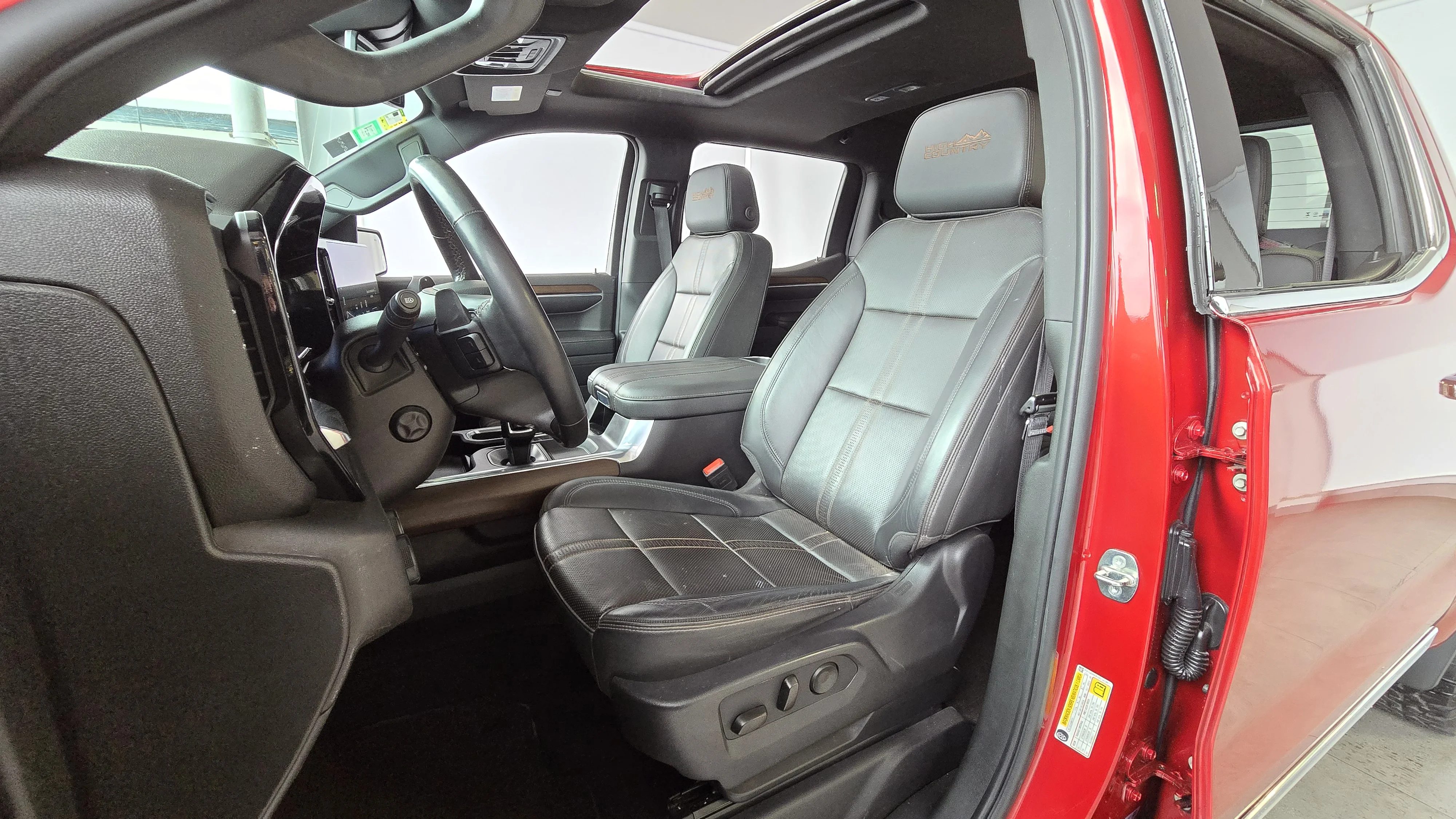 Interior 3