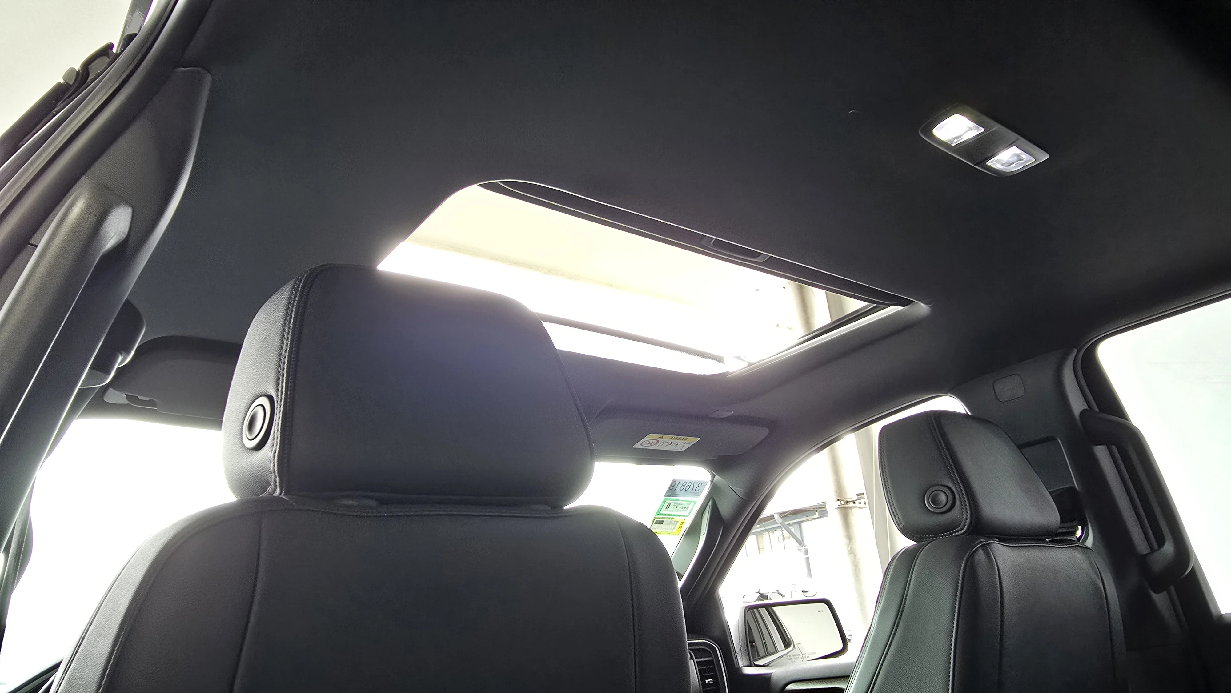 Interior 9