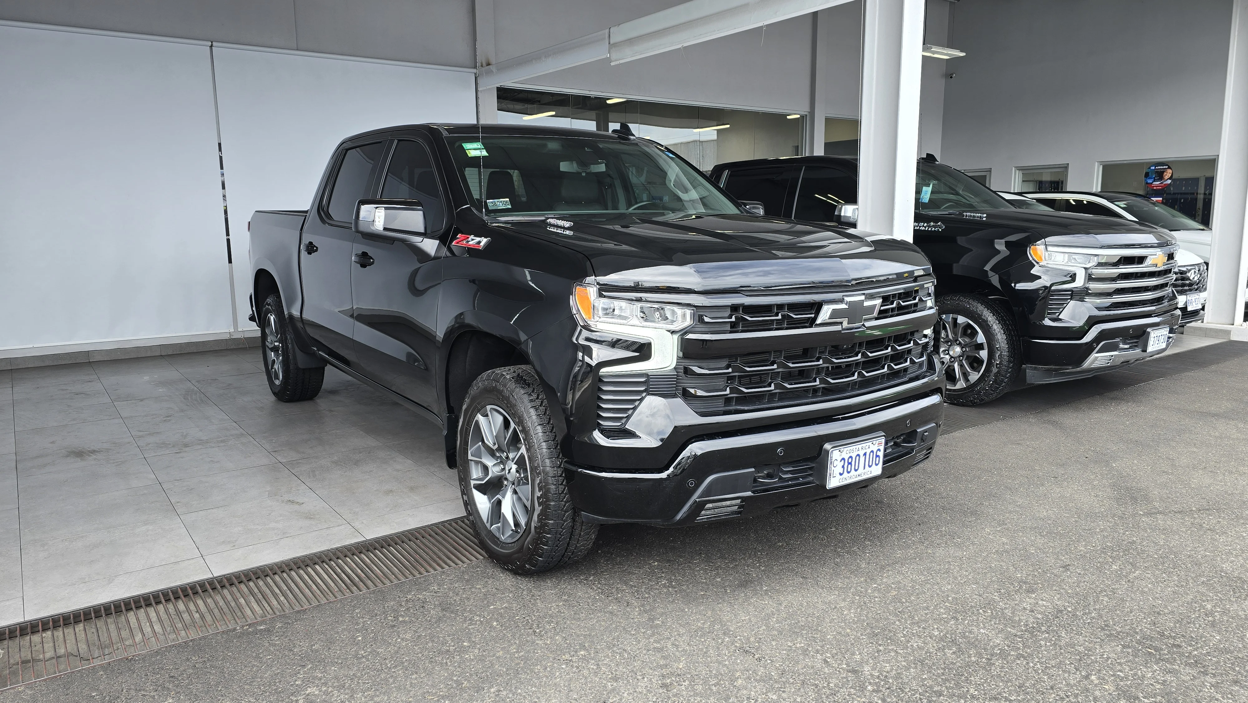 Exterior 7