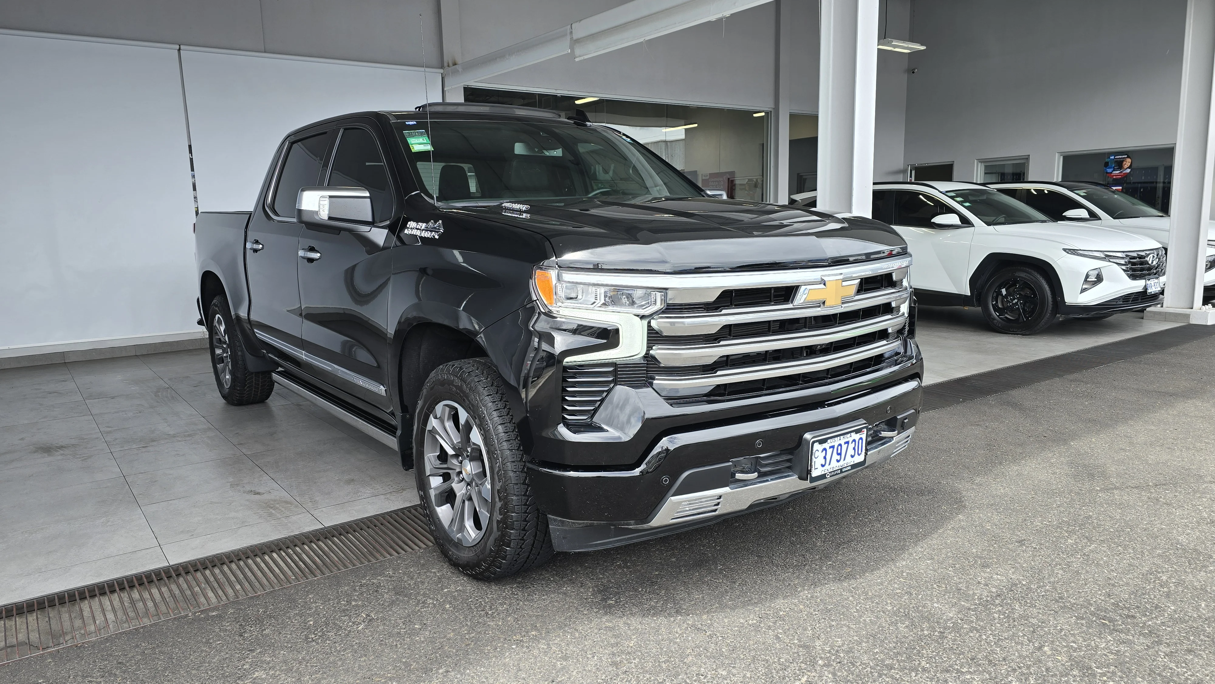 Exterior 7