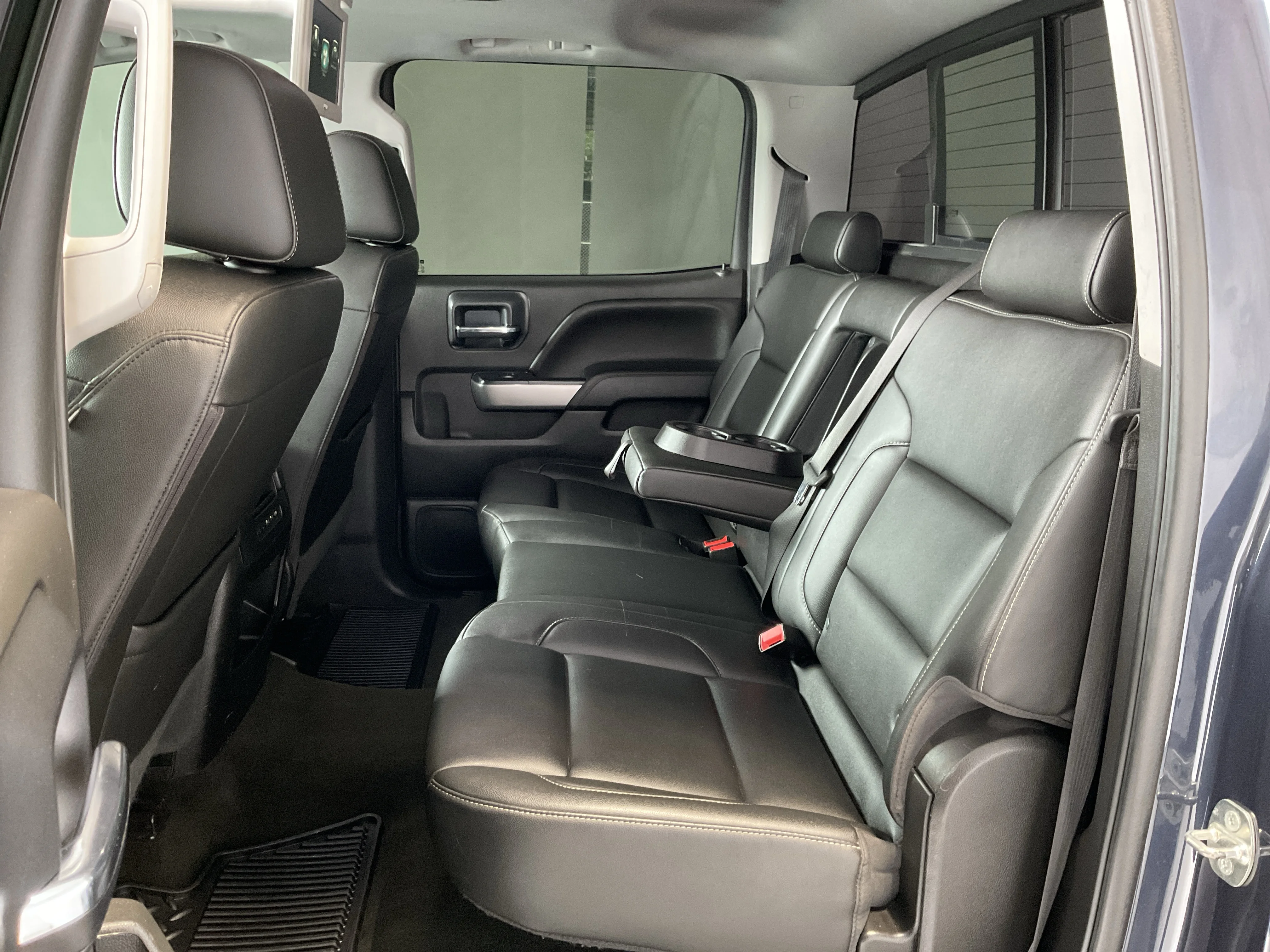 Interior 2