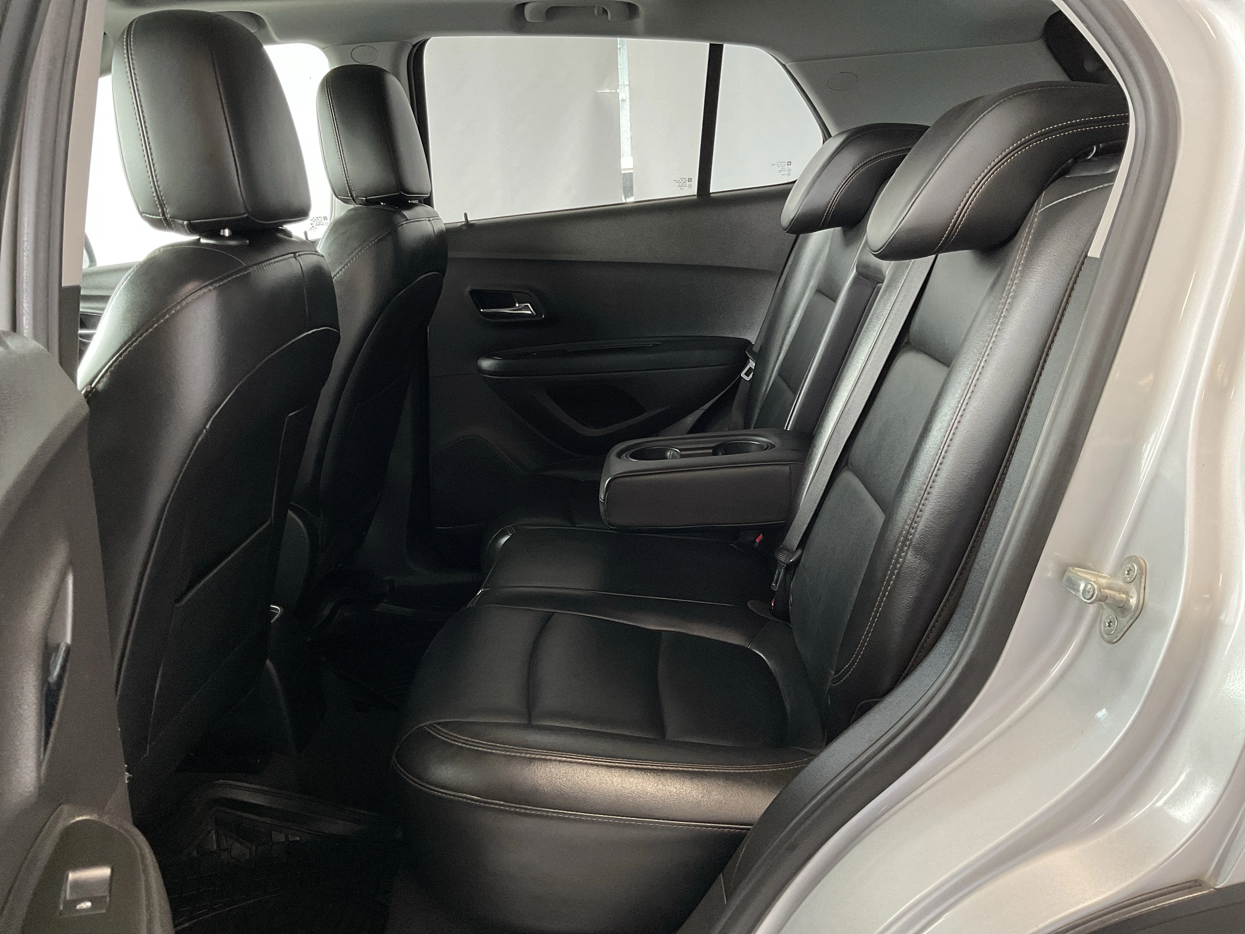 Interior 2