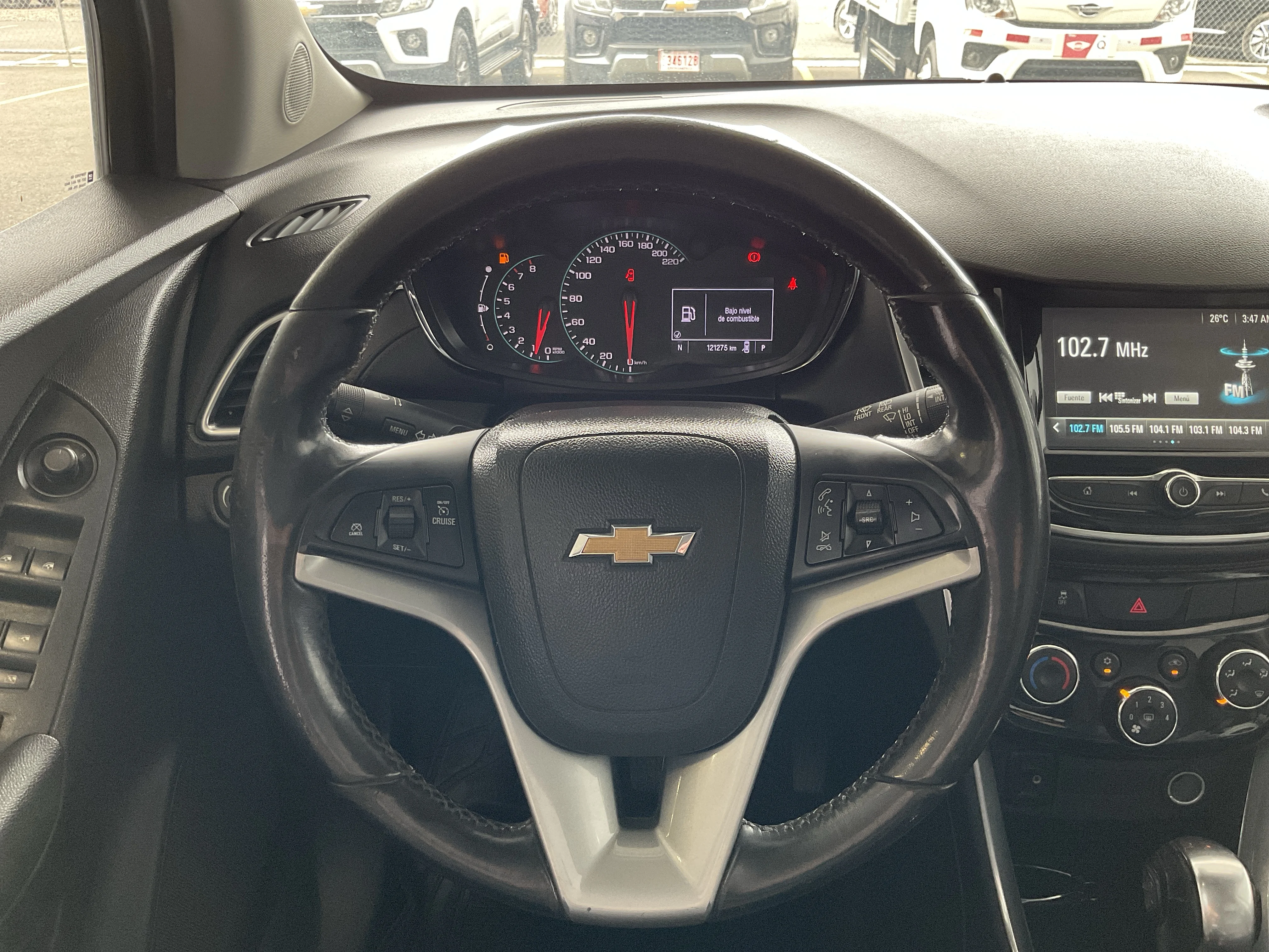 Interior 11