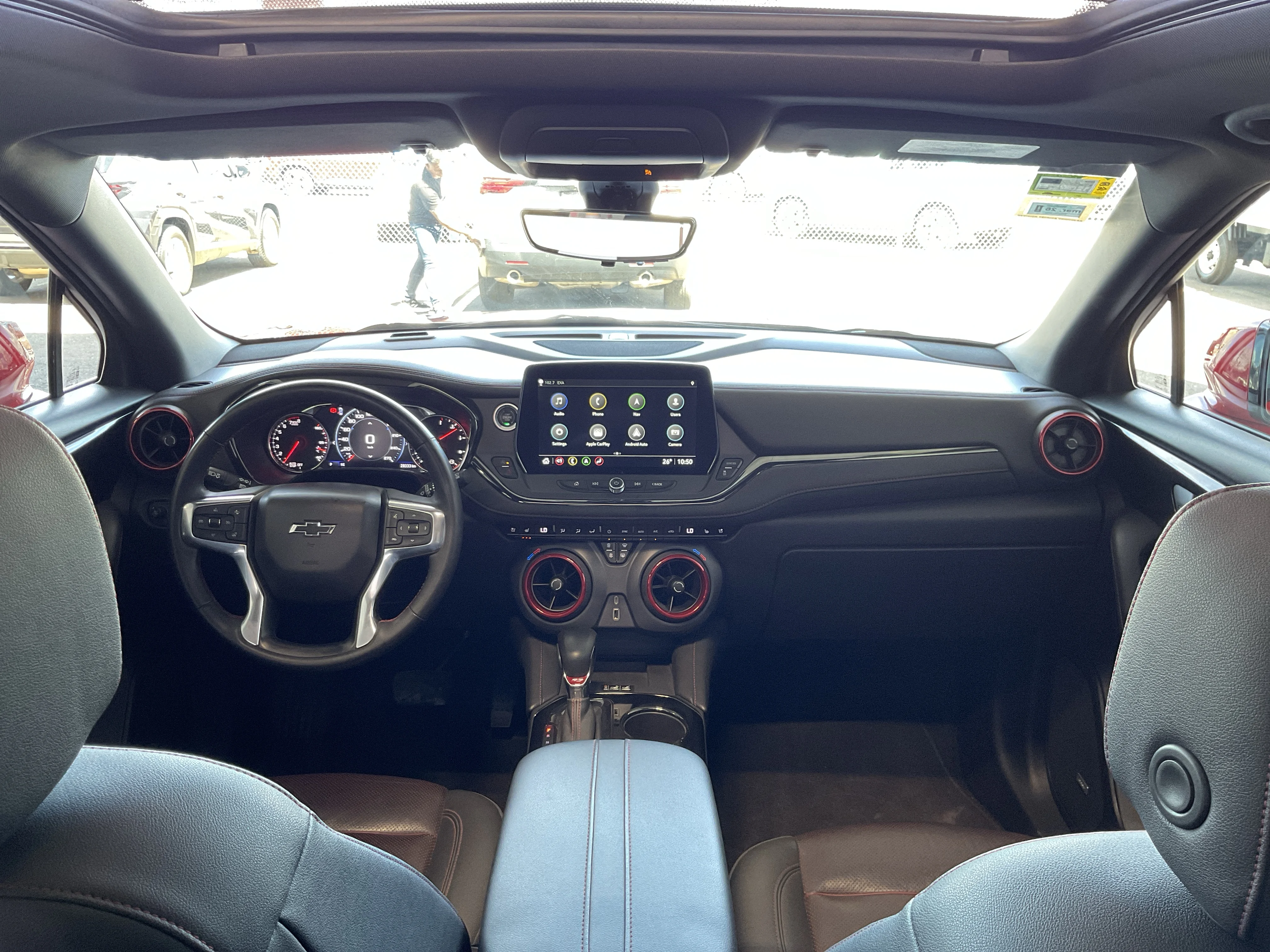 Interior 8