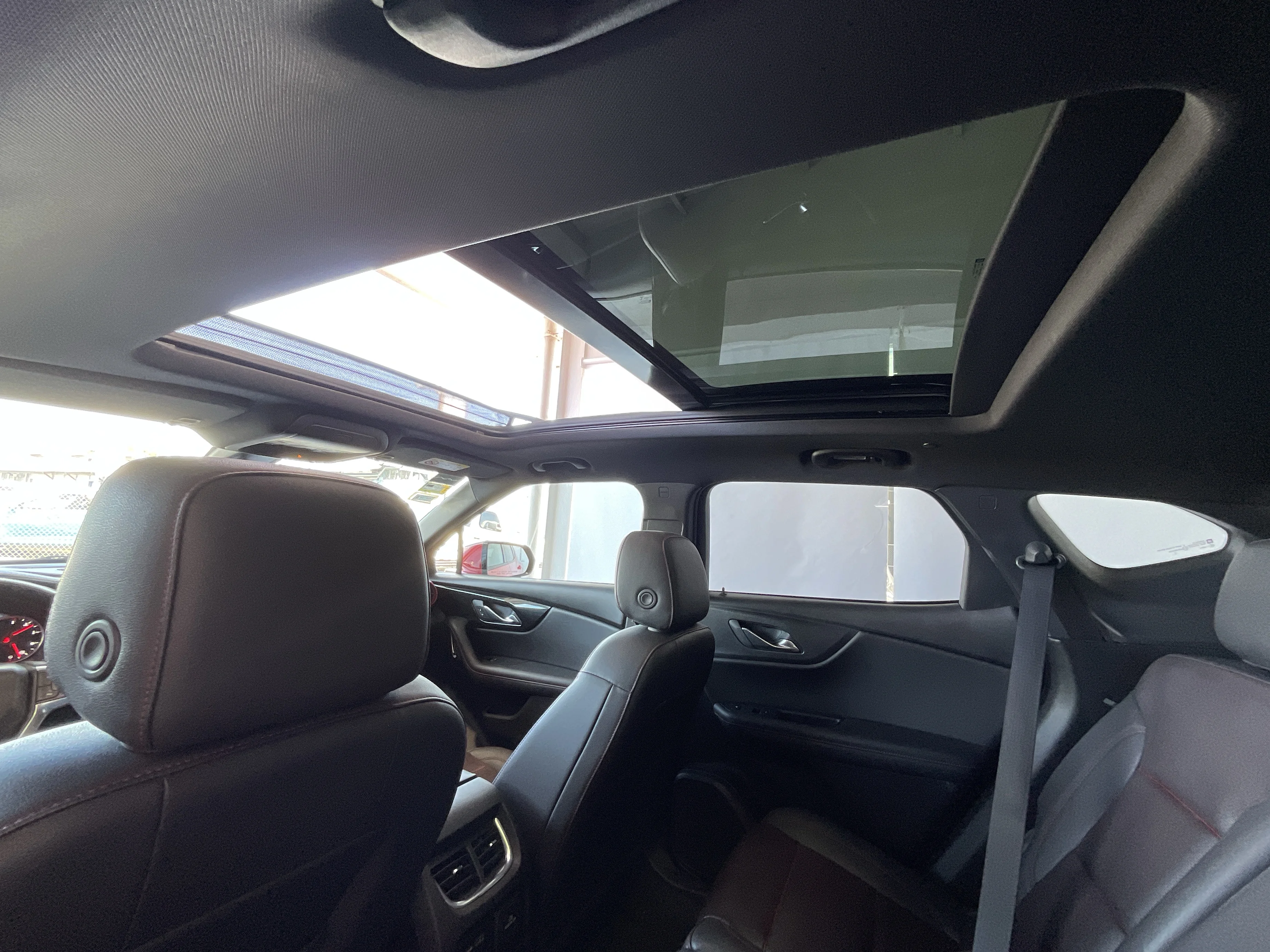 Interior 9