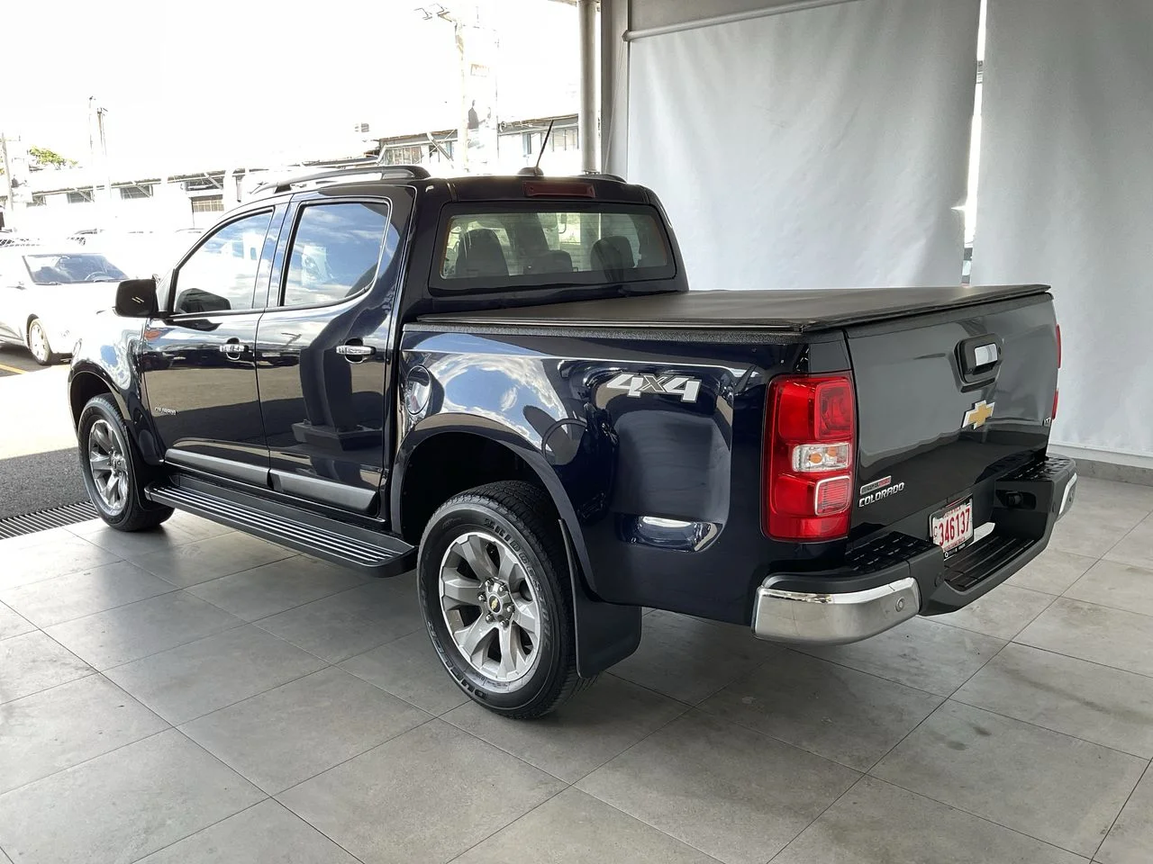 Exterior 5