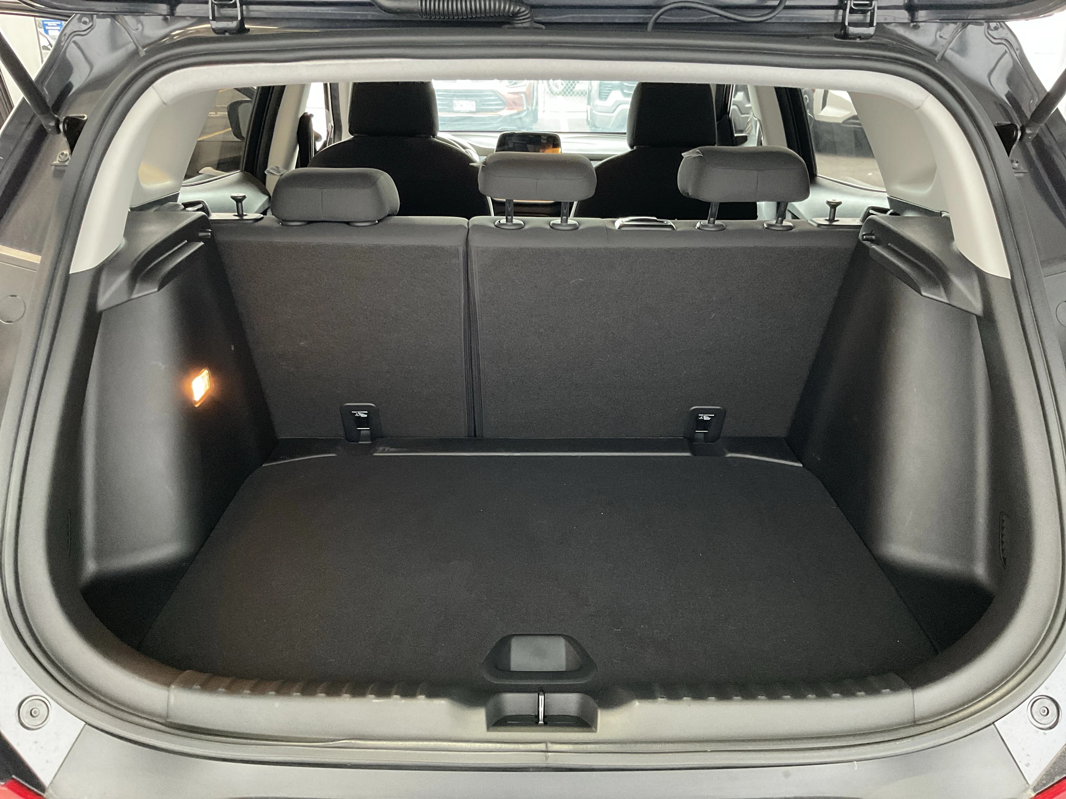 Interior 3