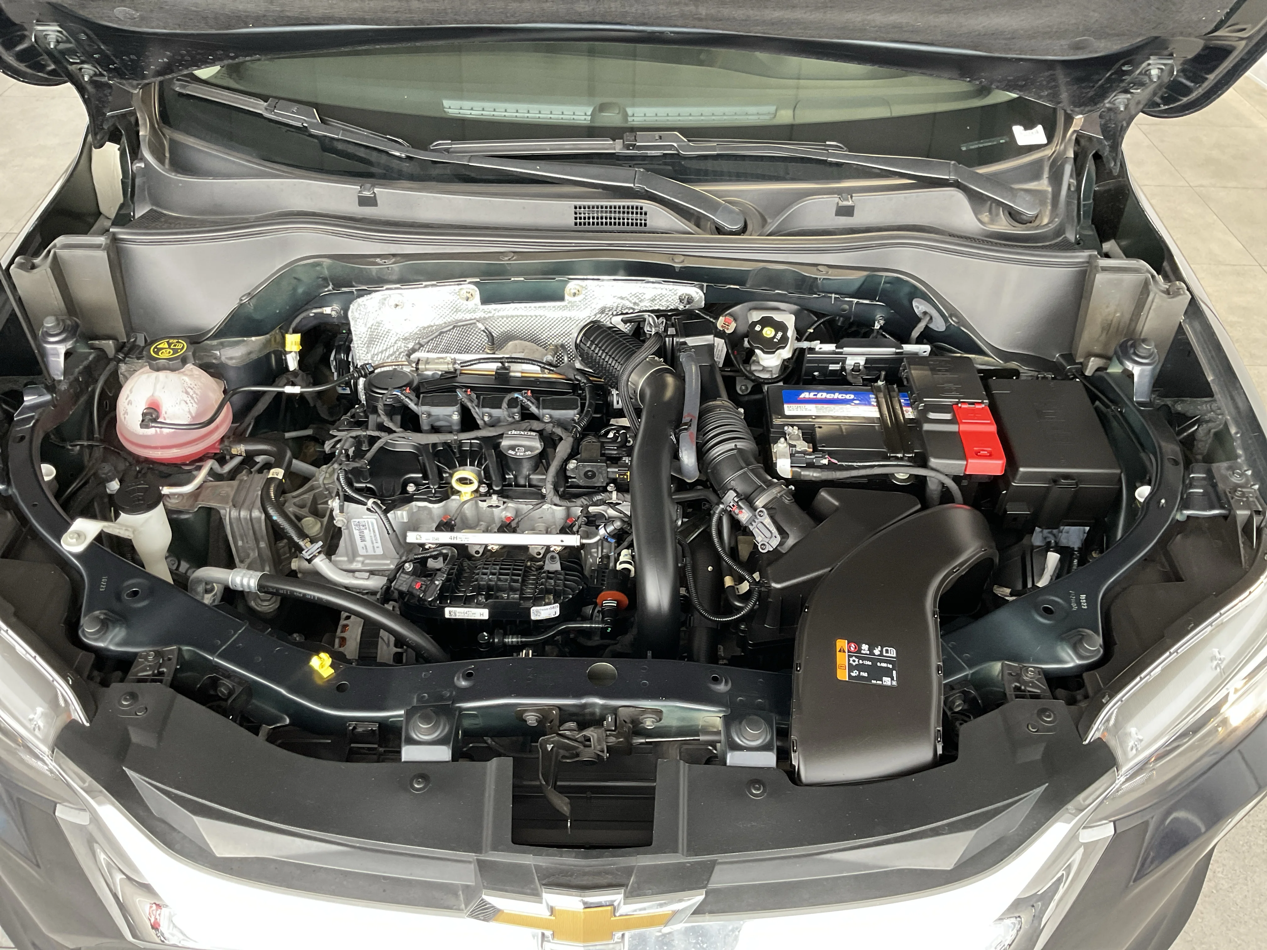 Interior 5