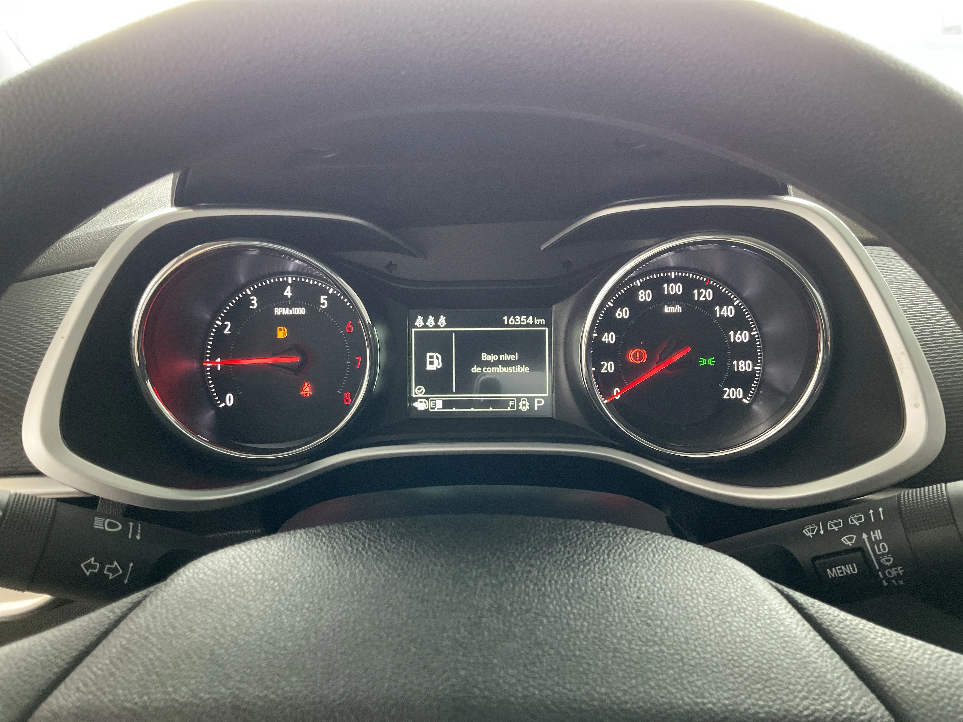 Interior 9