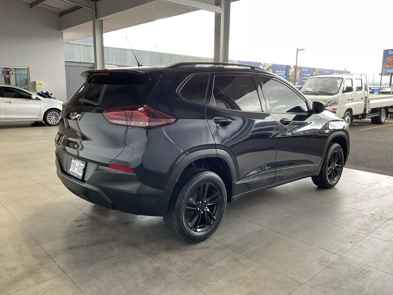 Exterior 7