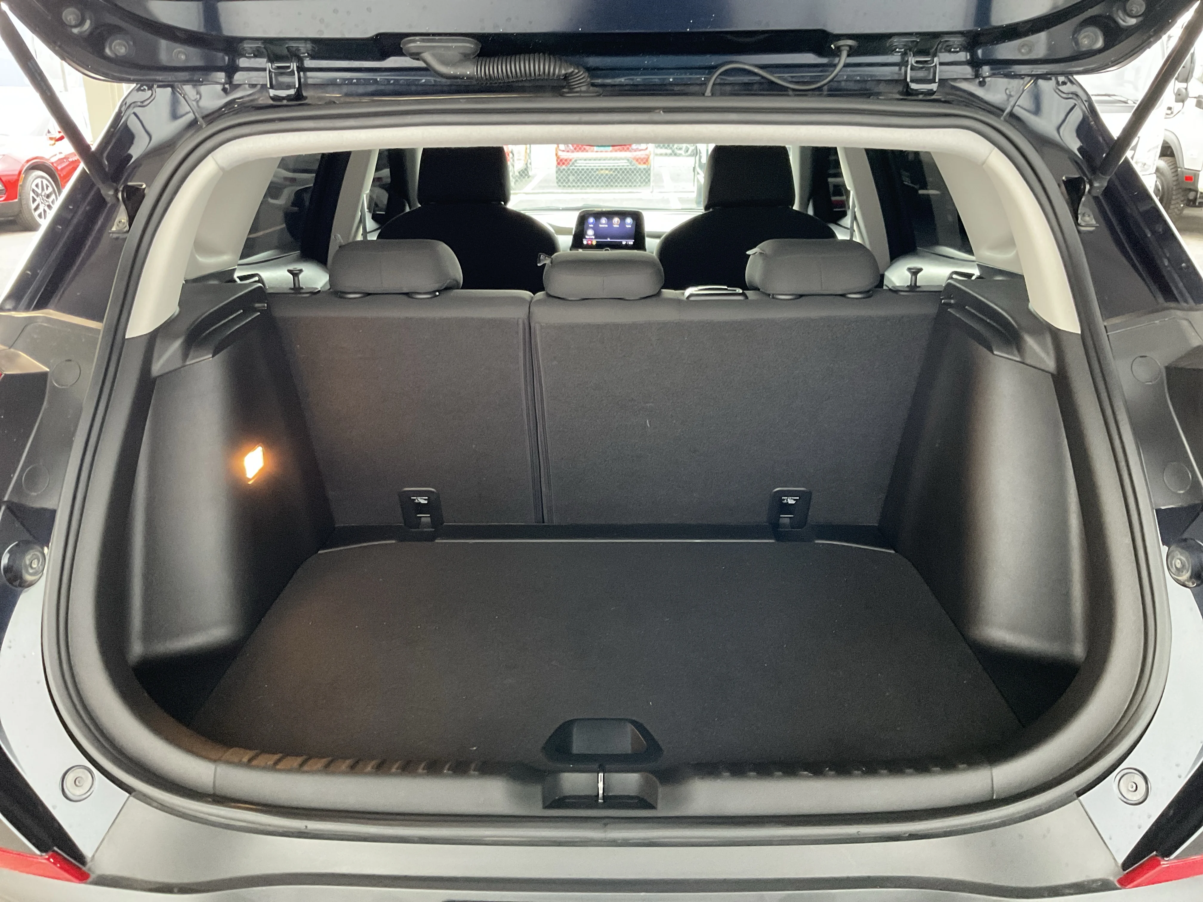 Interior 3