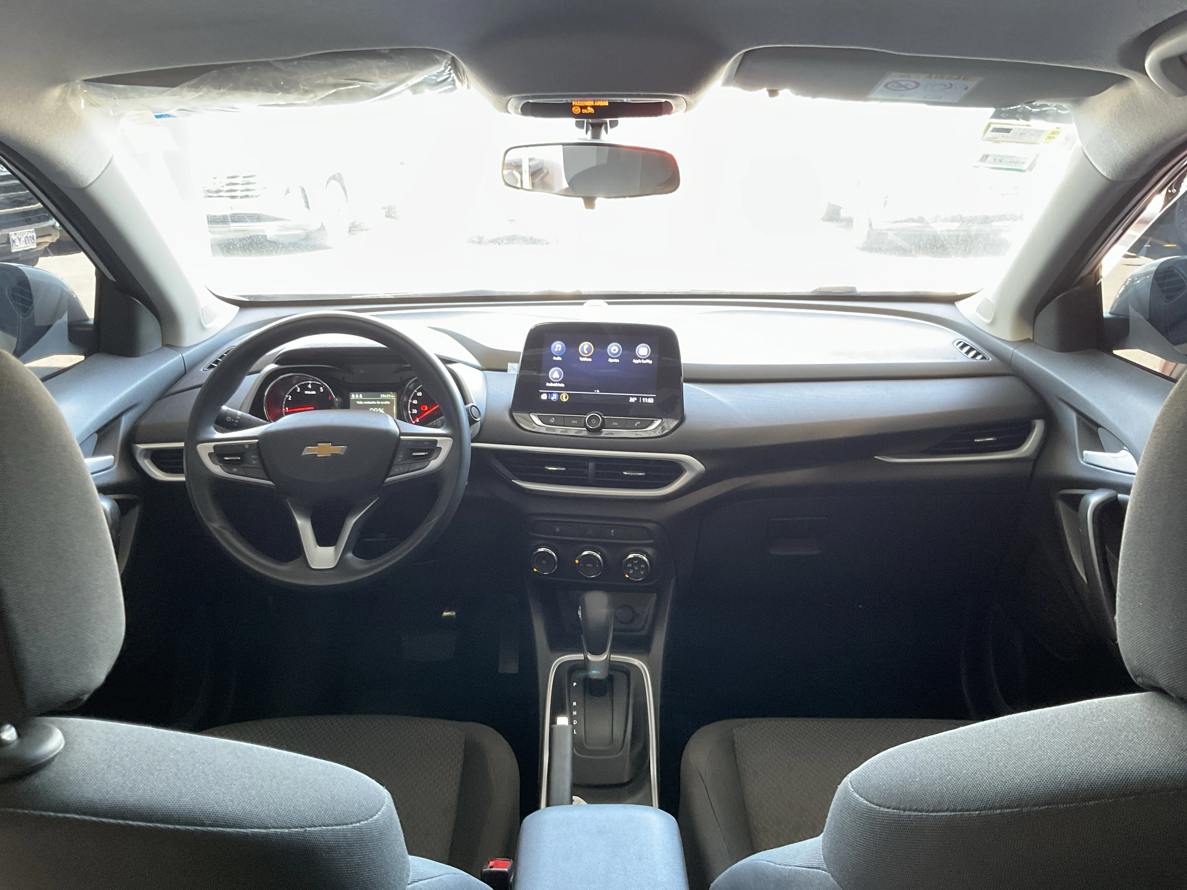 Interior 8