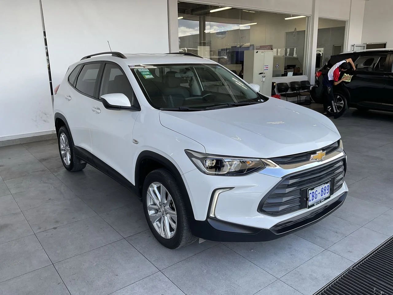 Chevrolet TRACKER LT