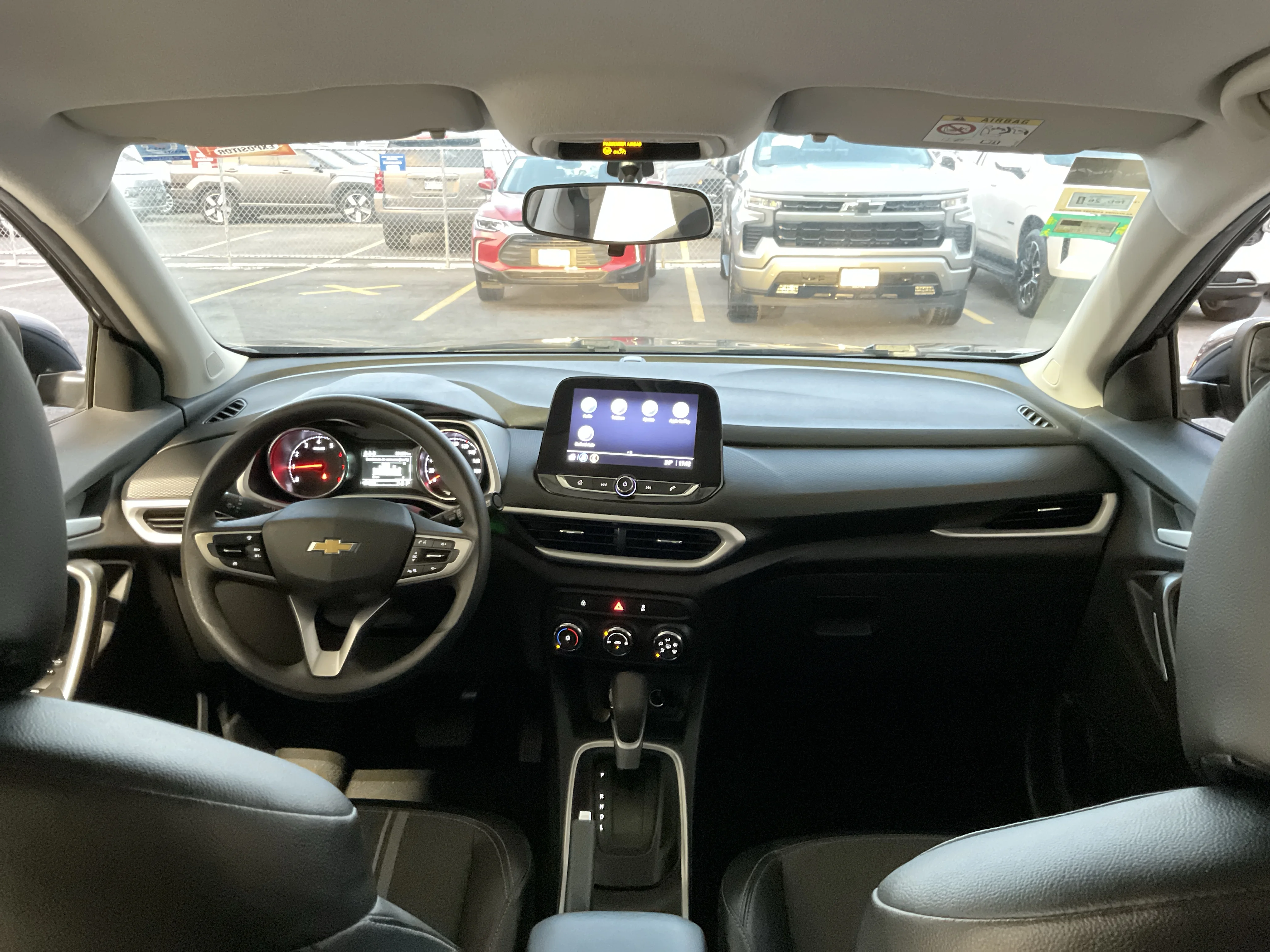 Interior 8