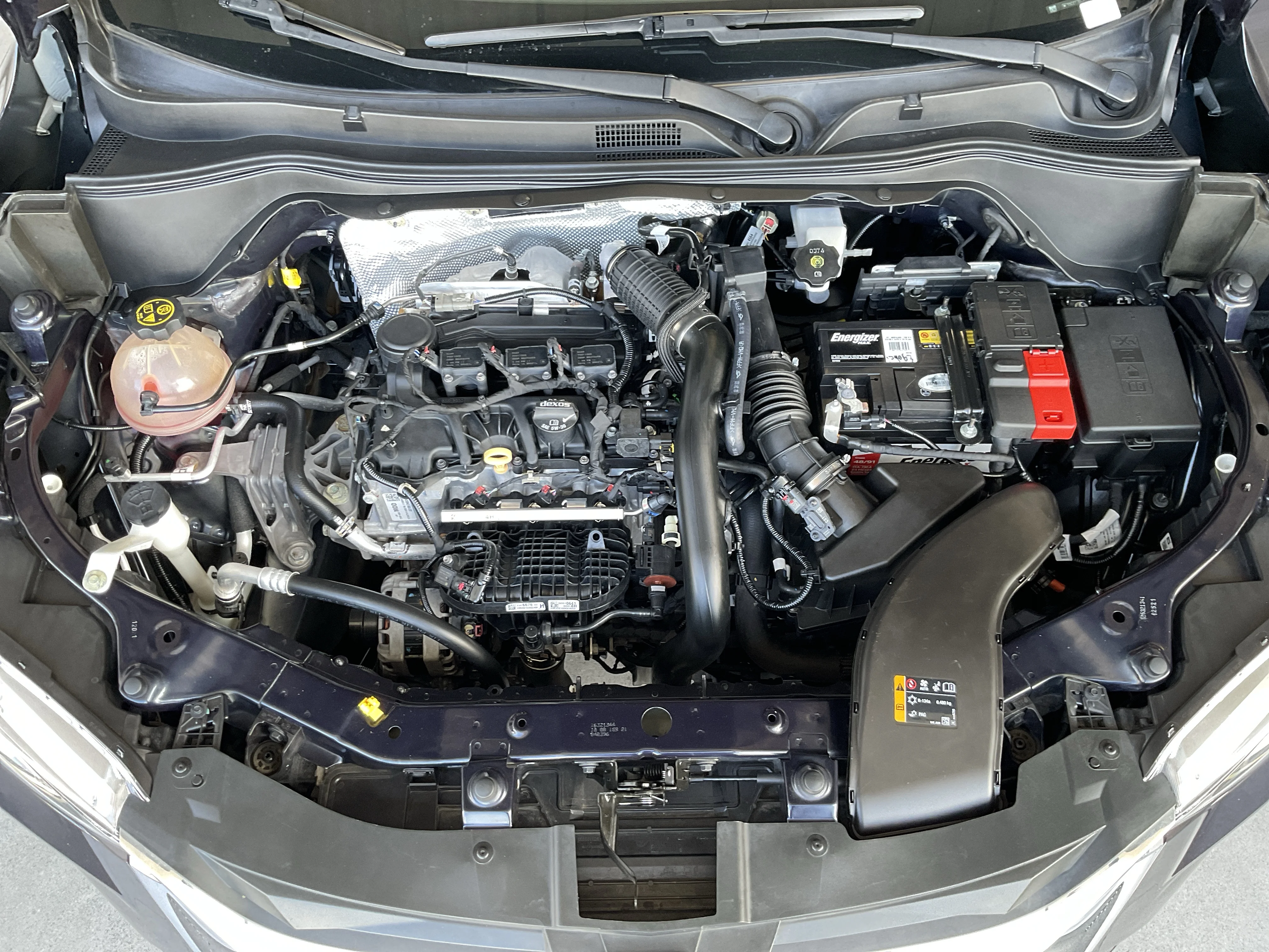 Interior 5