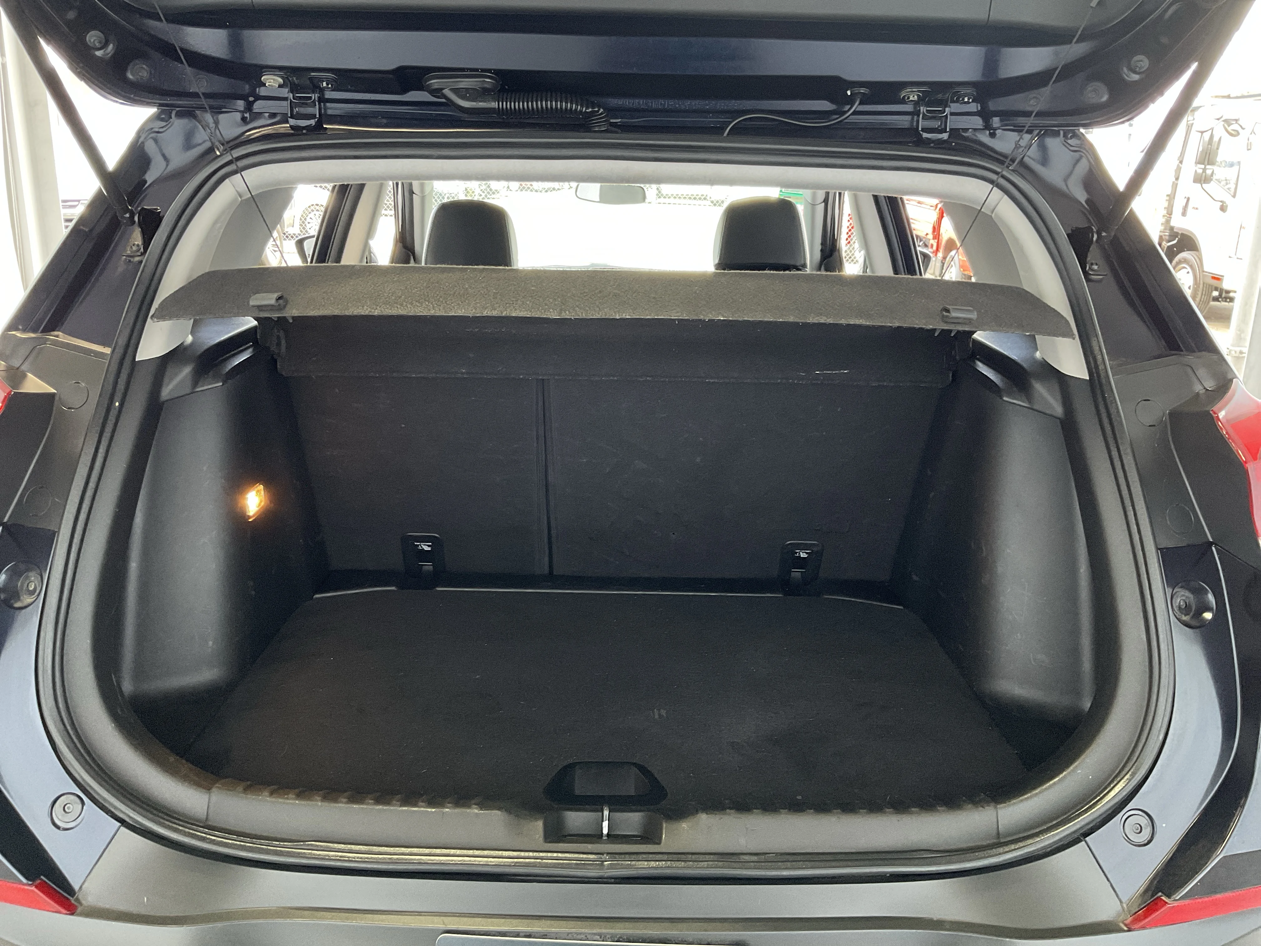 Interior 3