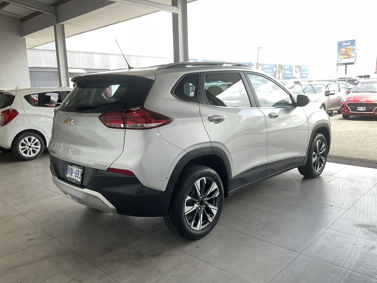 Exterior 7