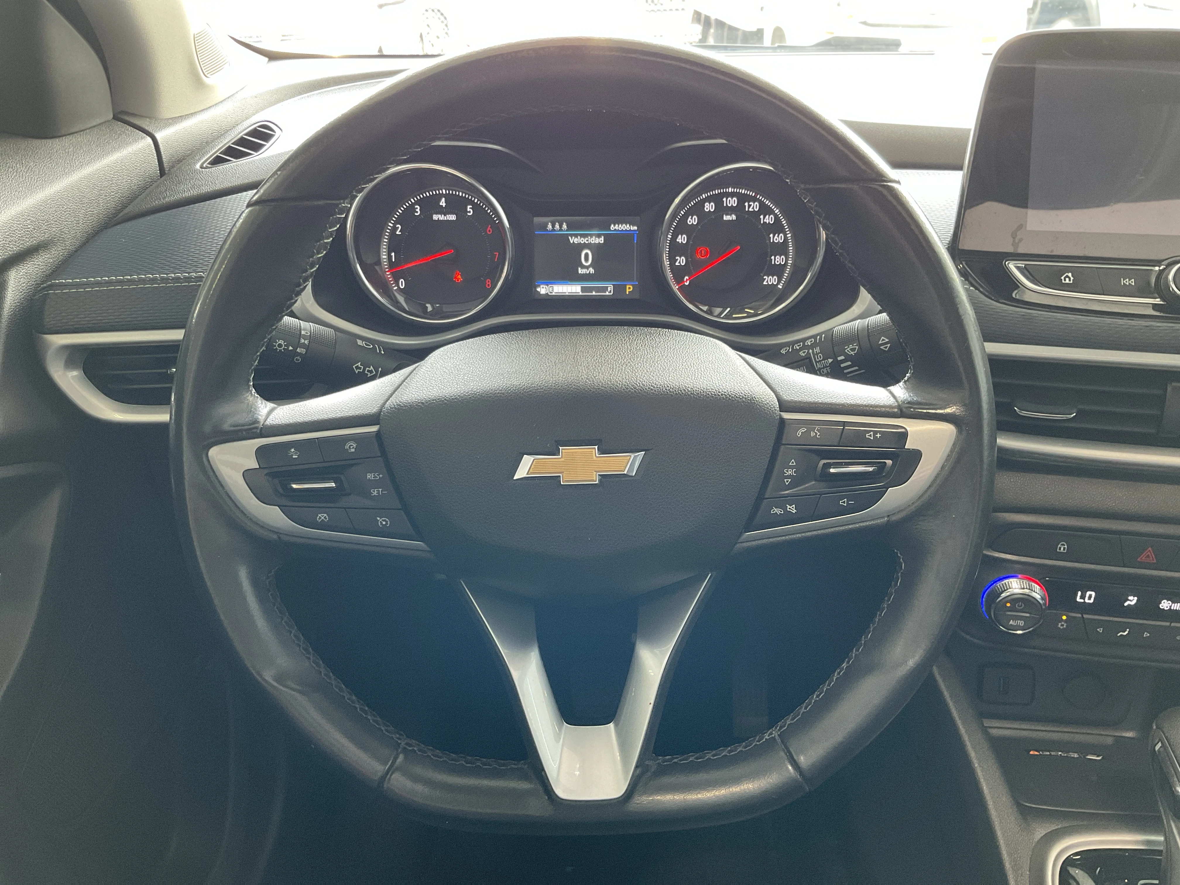 Interior 11