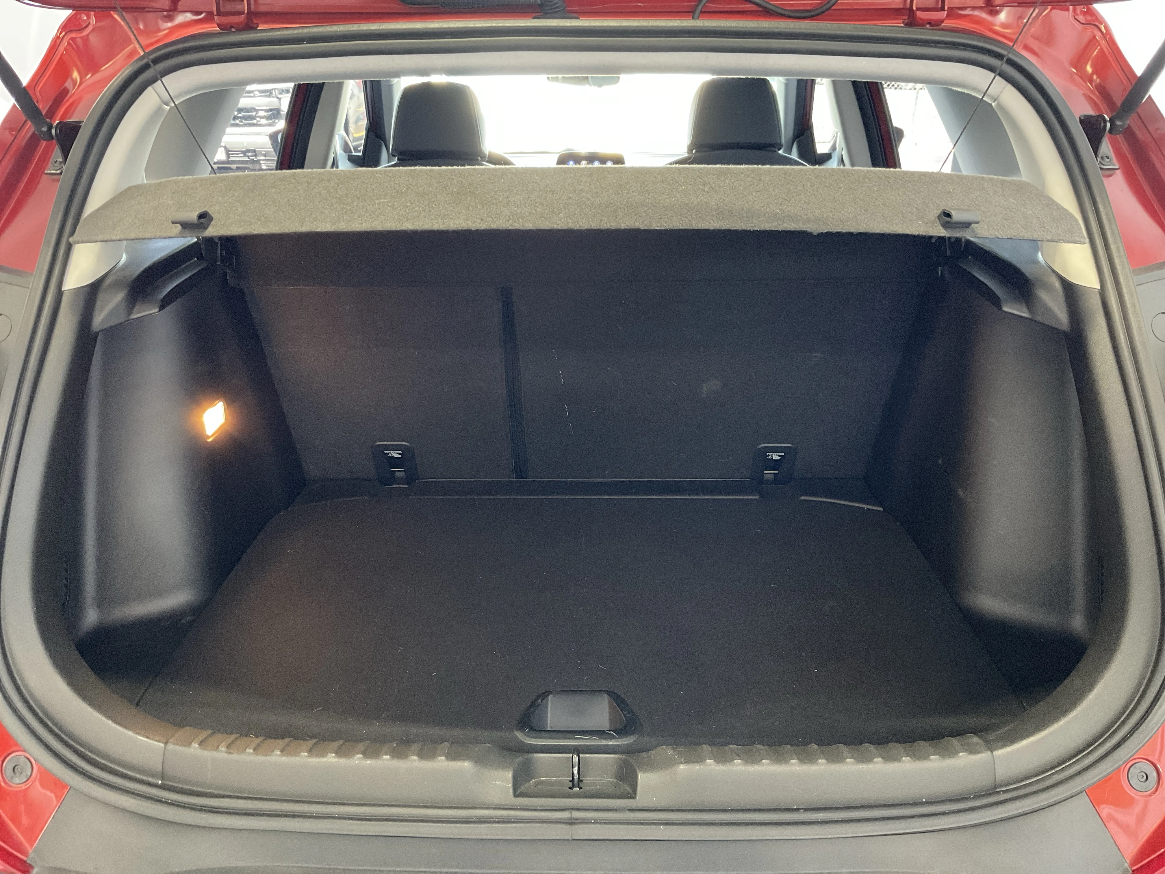 Interior 3