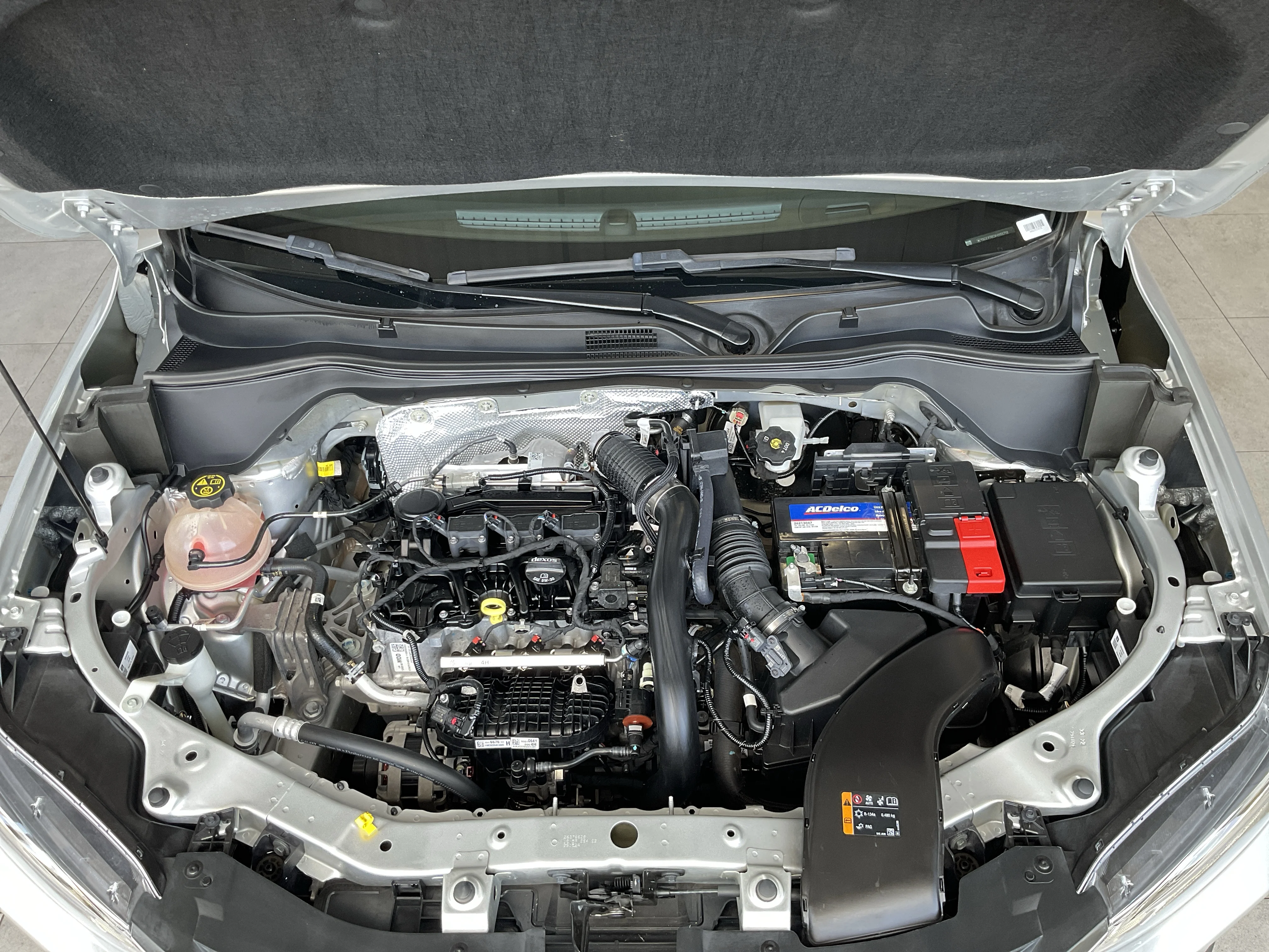 Interior 5