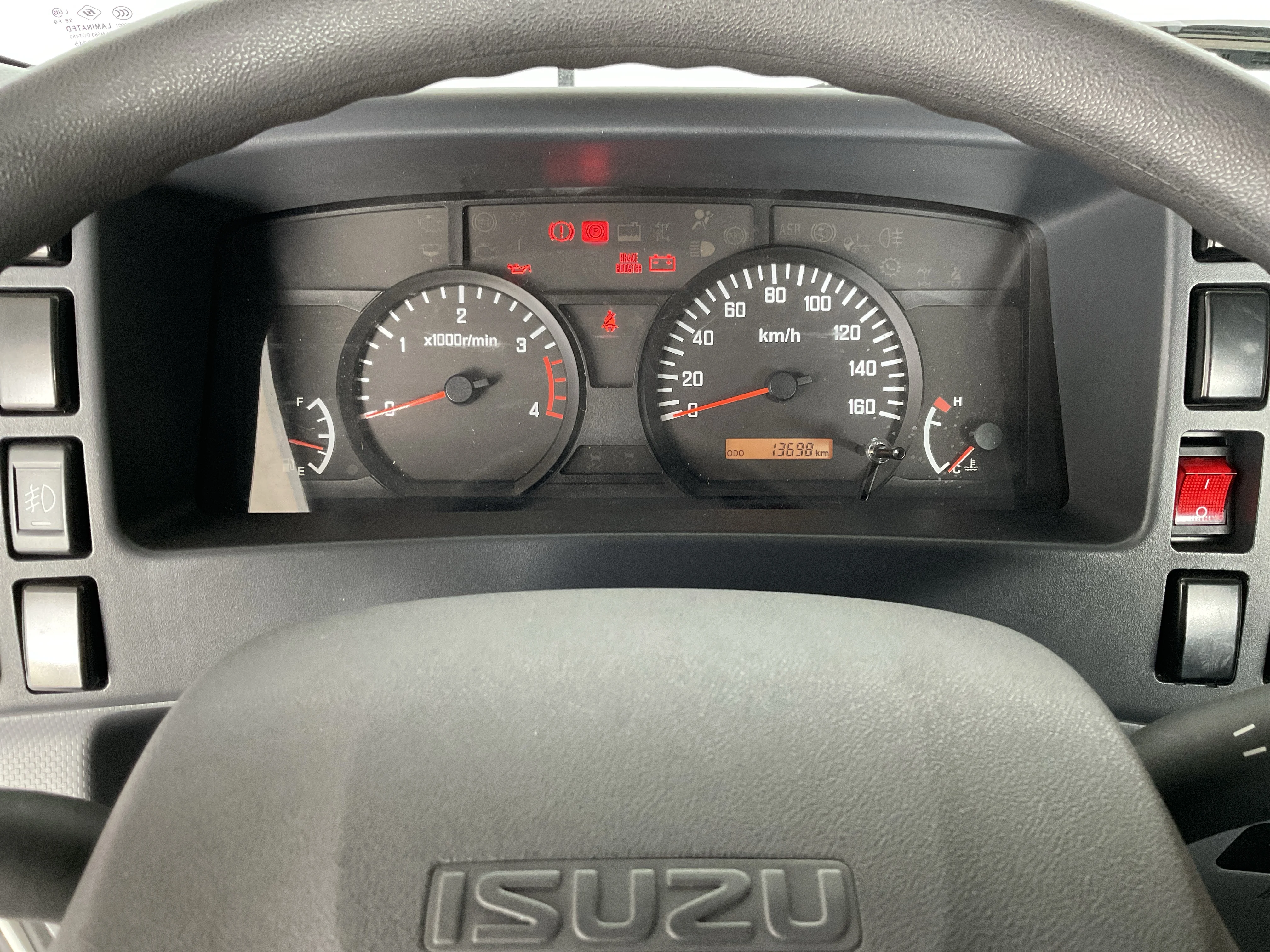 Interior 8
