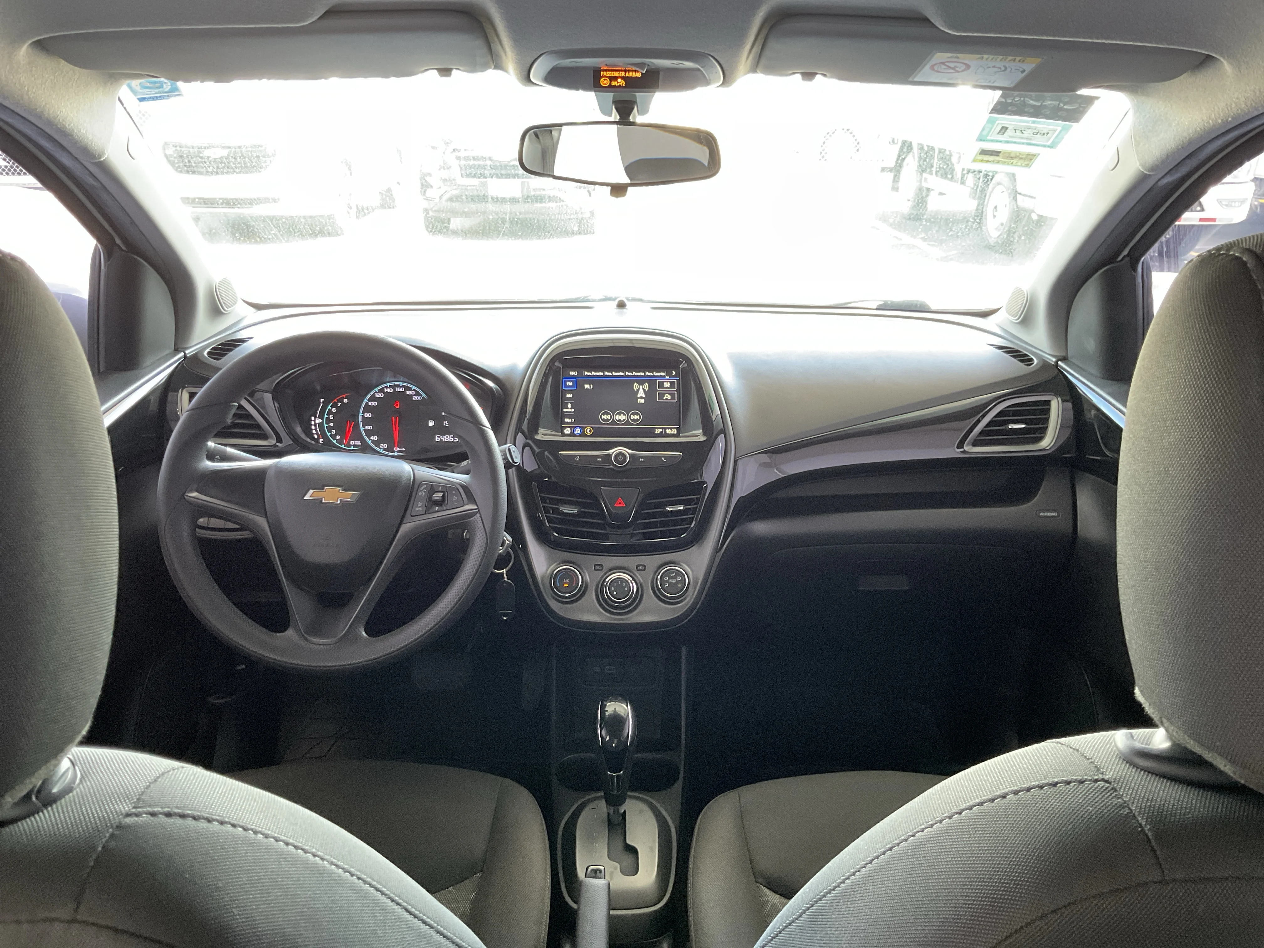 Interior 8