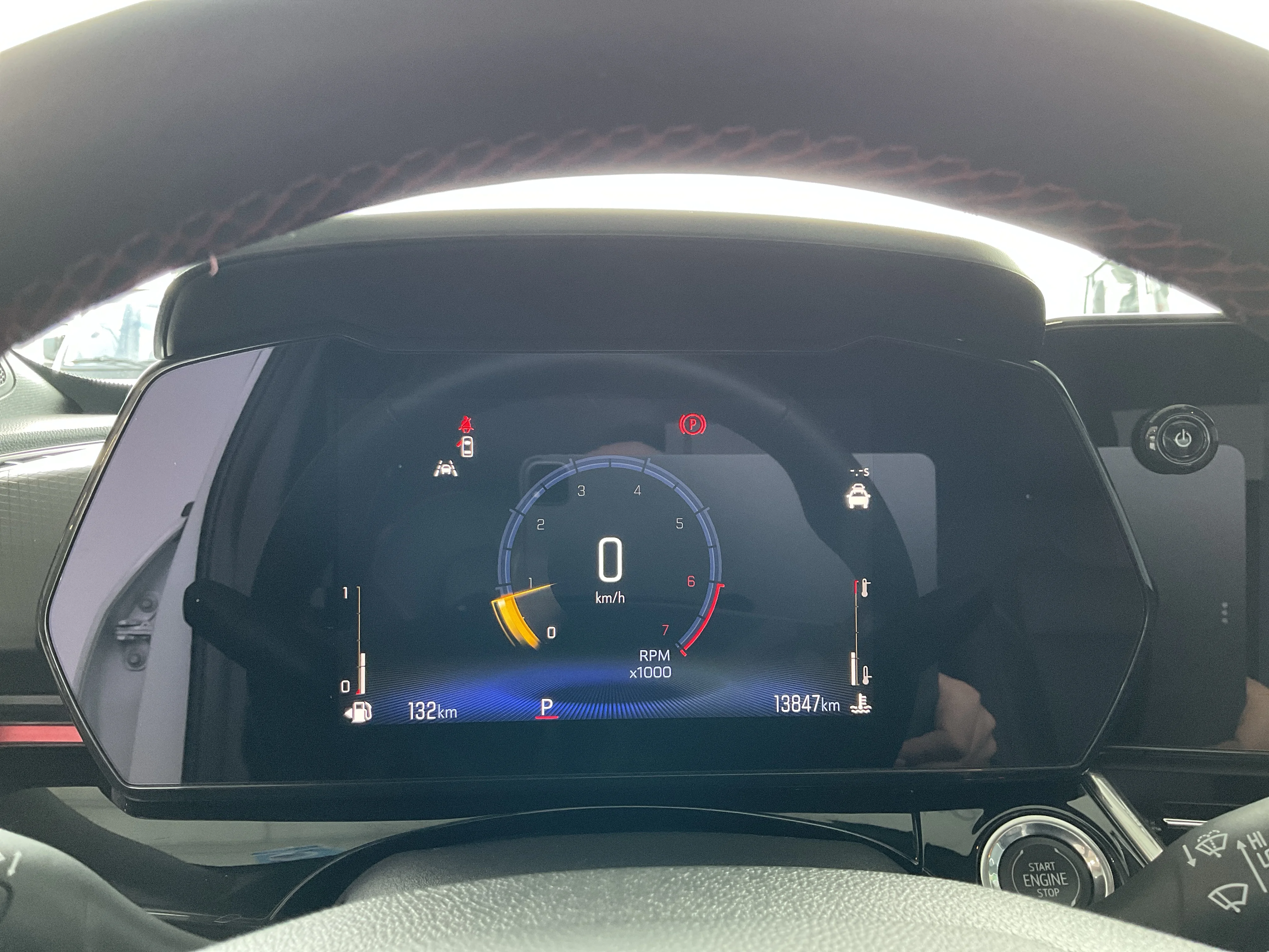 Interior 10