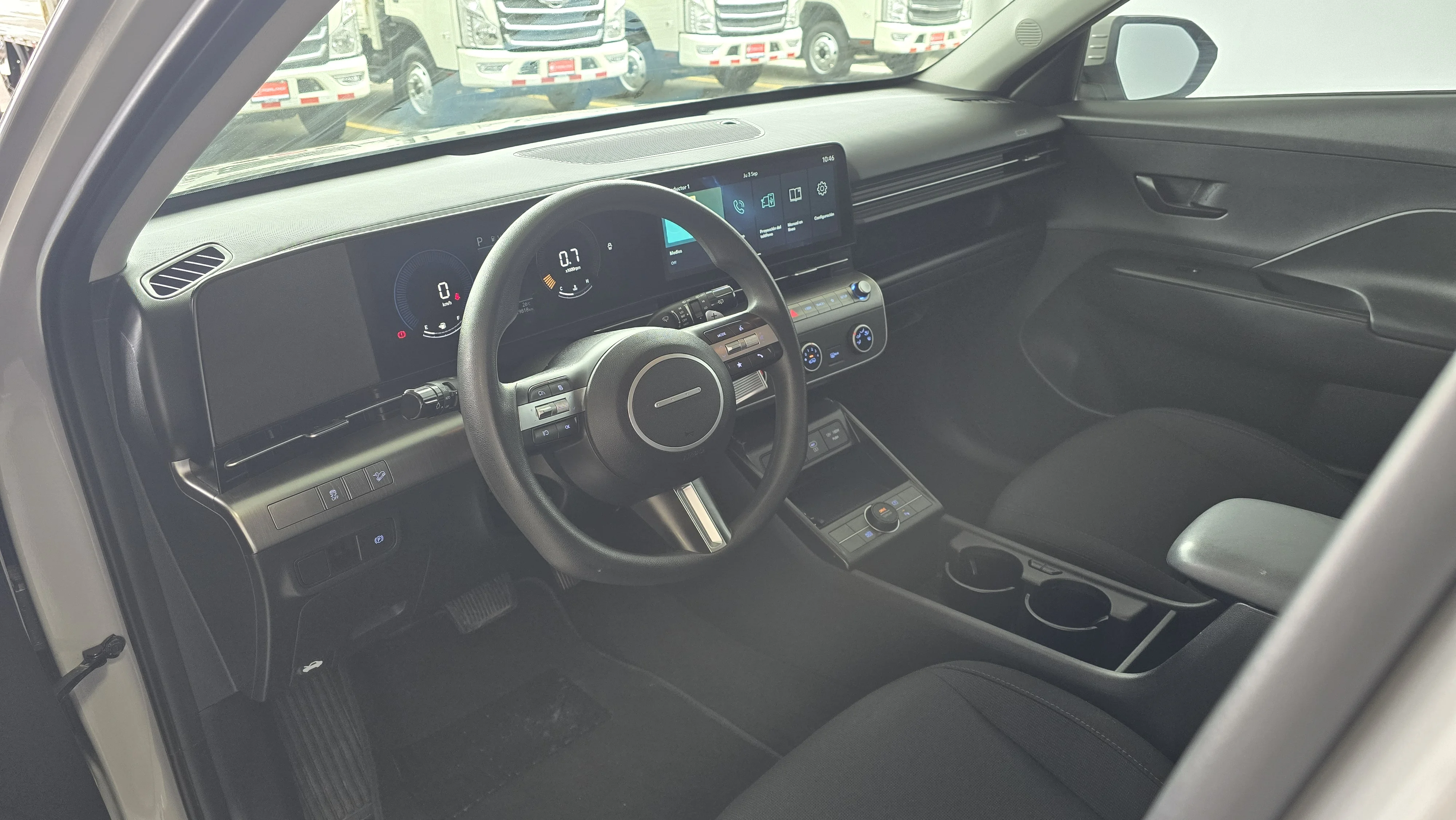 Interior 5