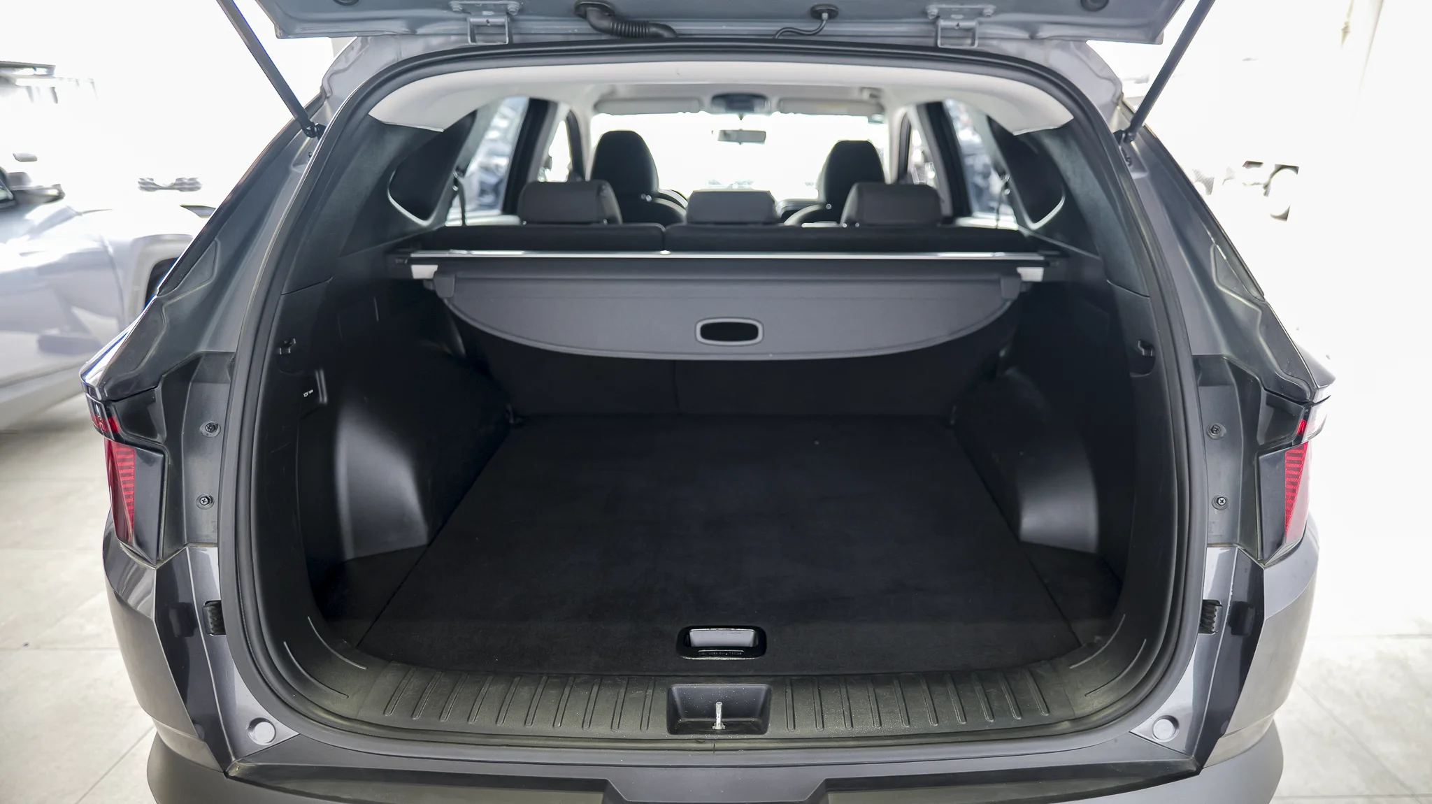 Interior 3