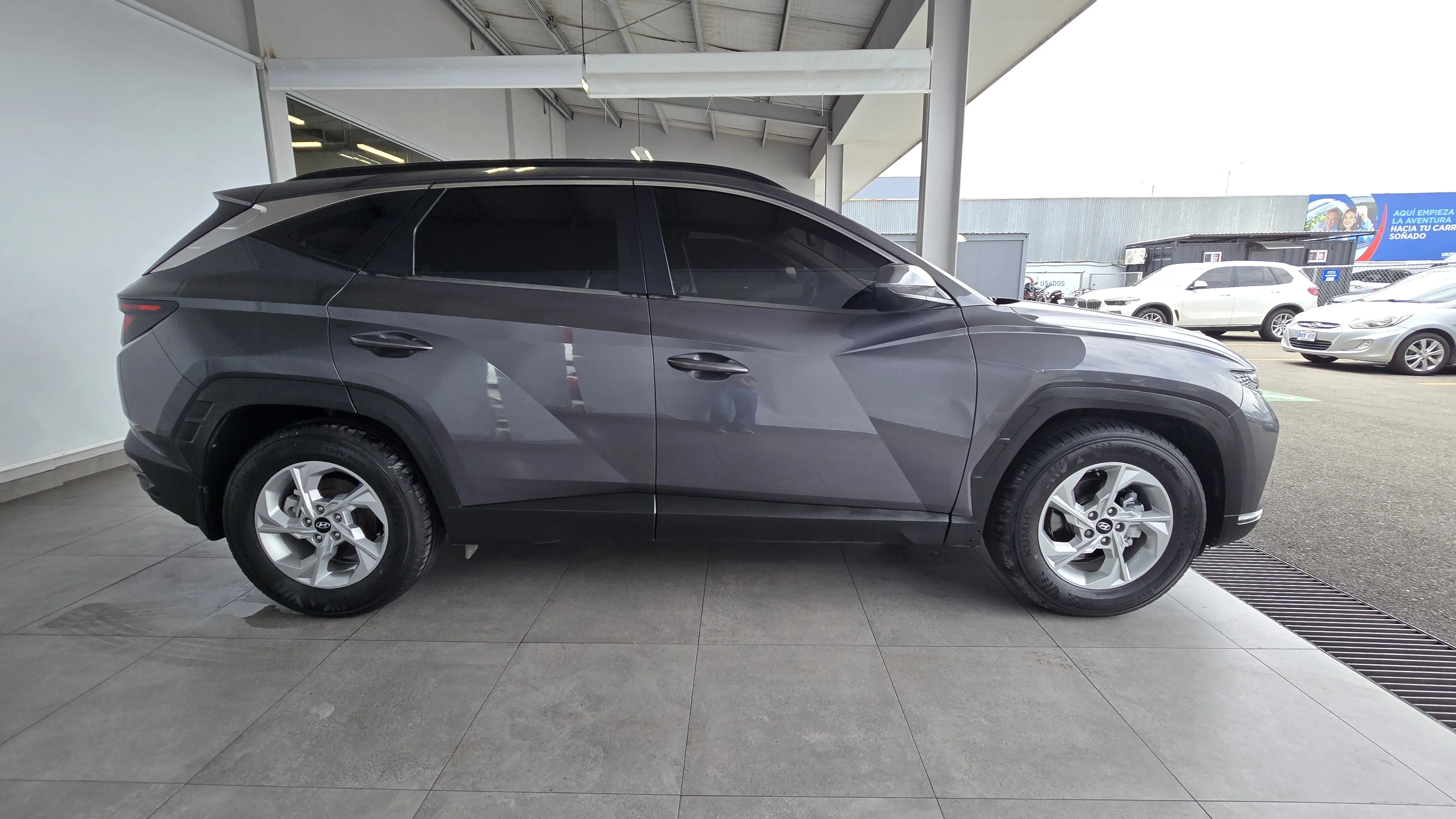Exterior 5