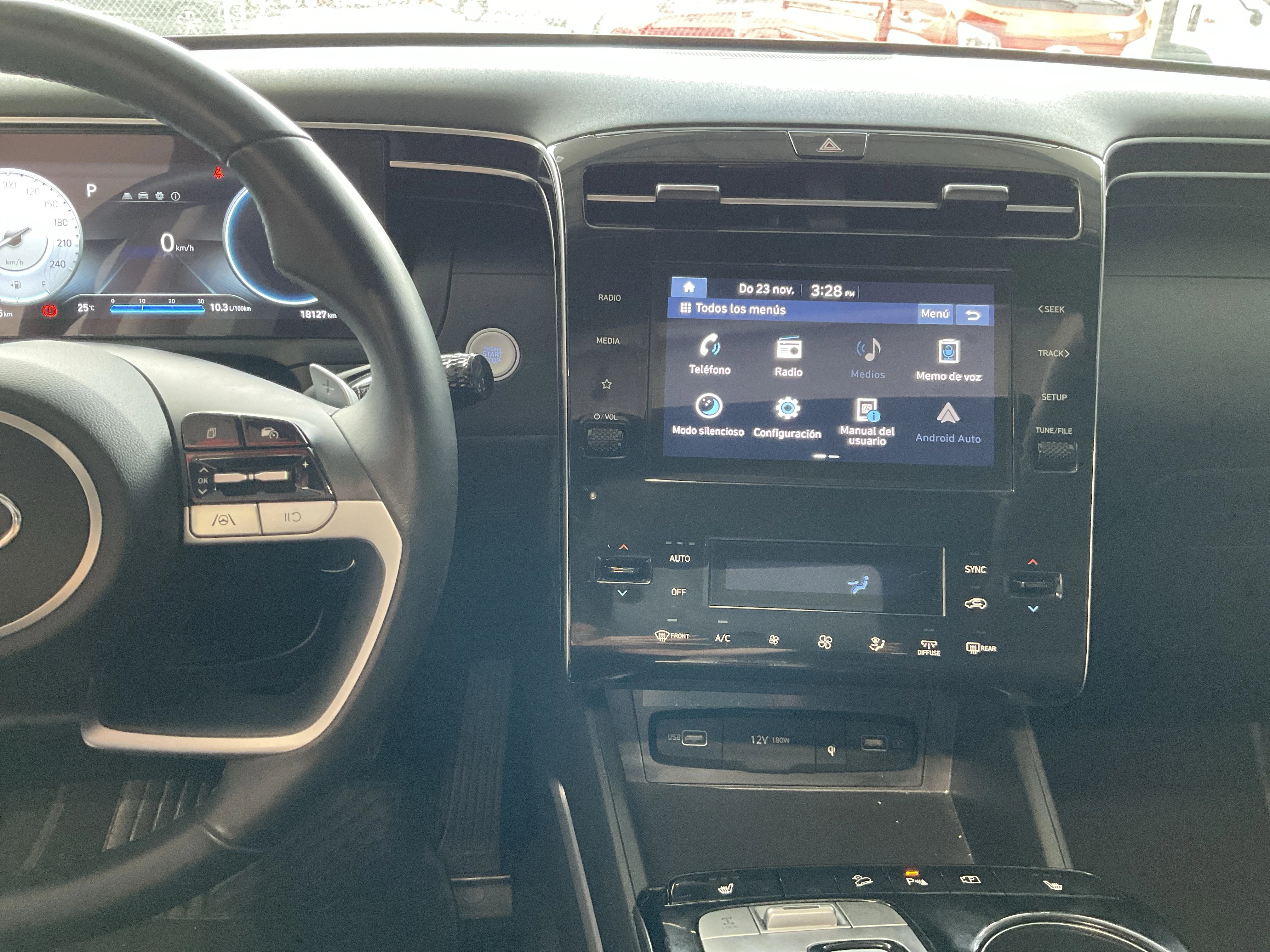 Interior 7