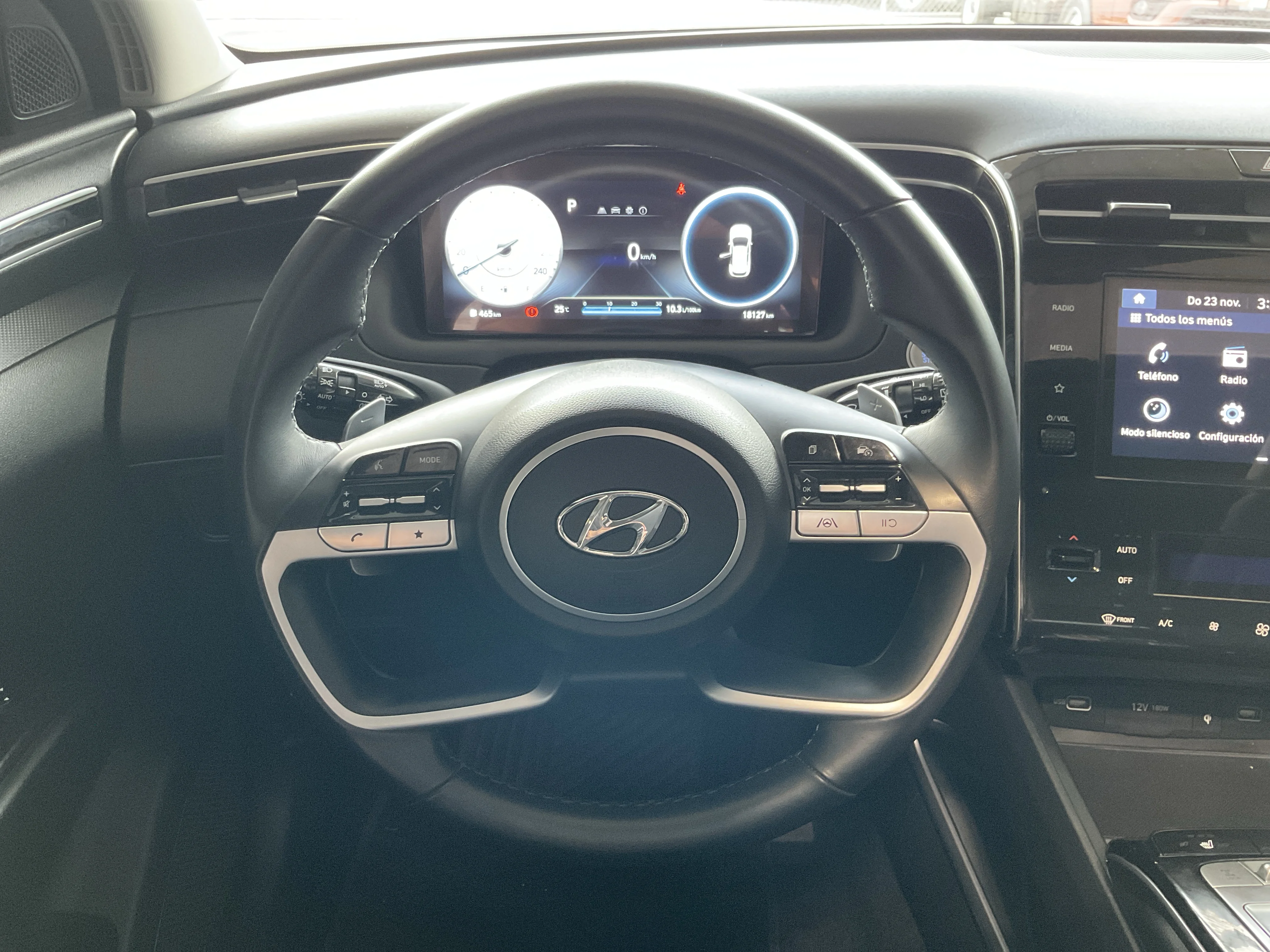 Interior 11
