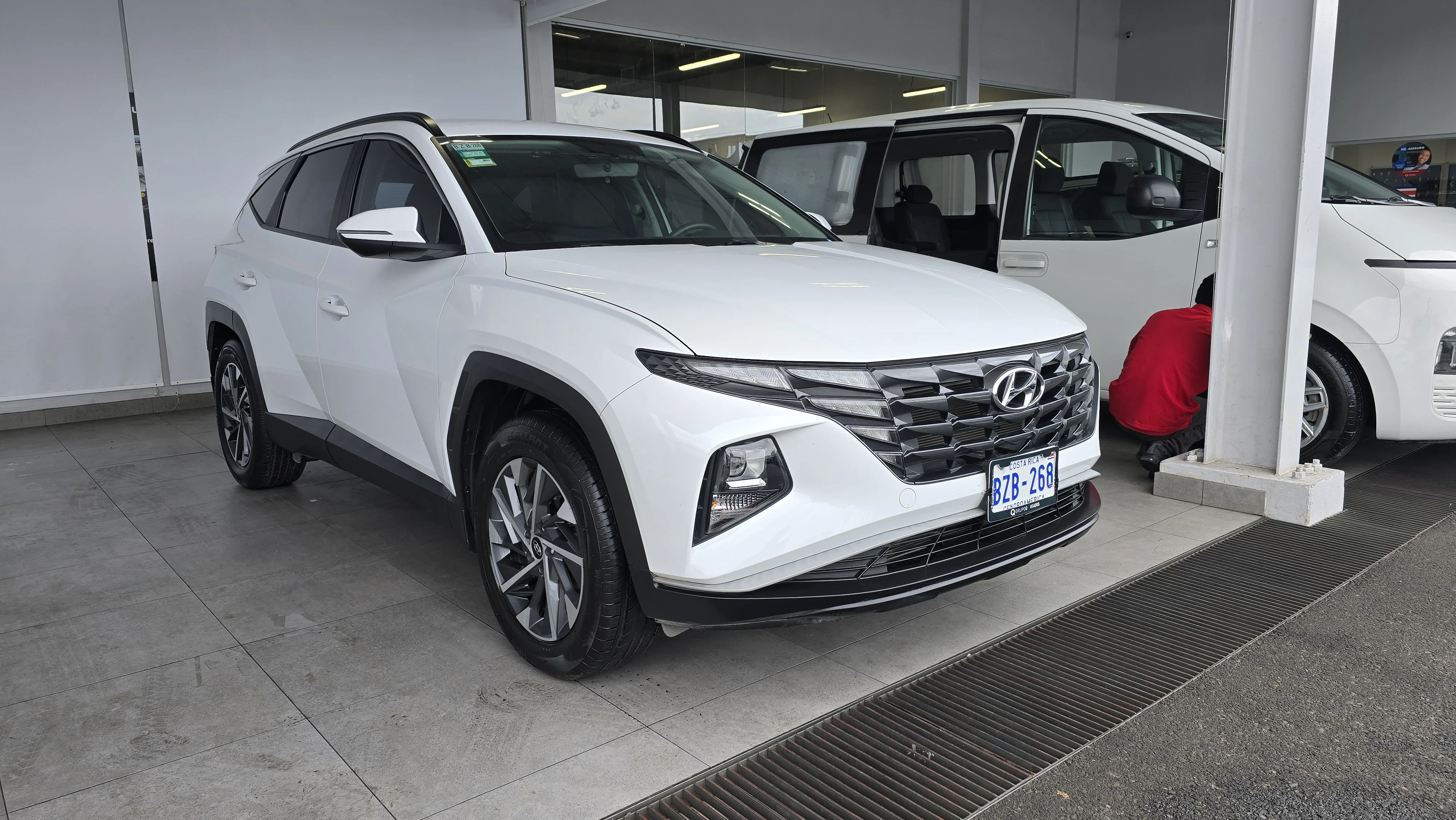 Exterior 7