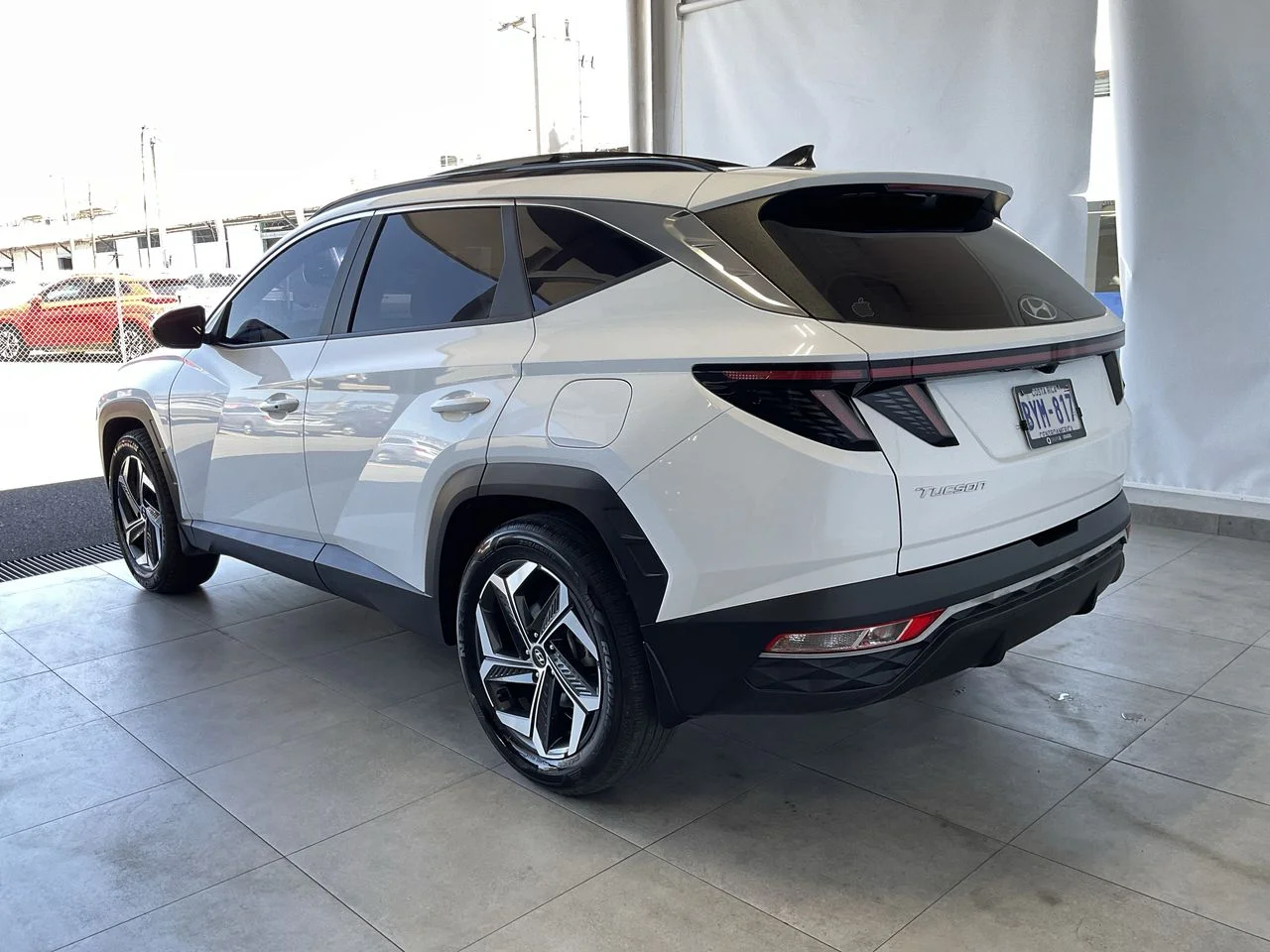 Exterior 5