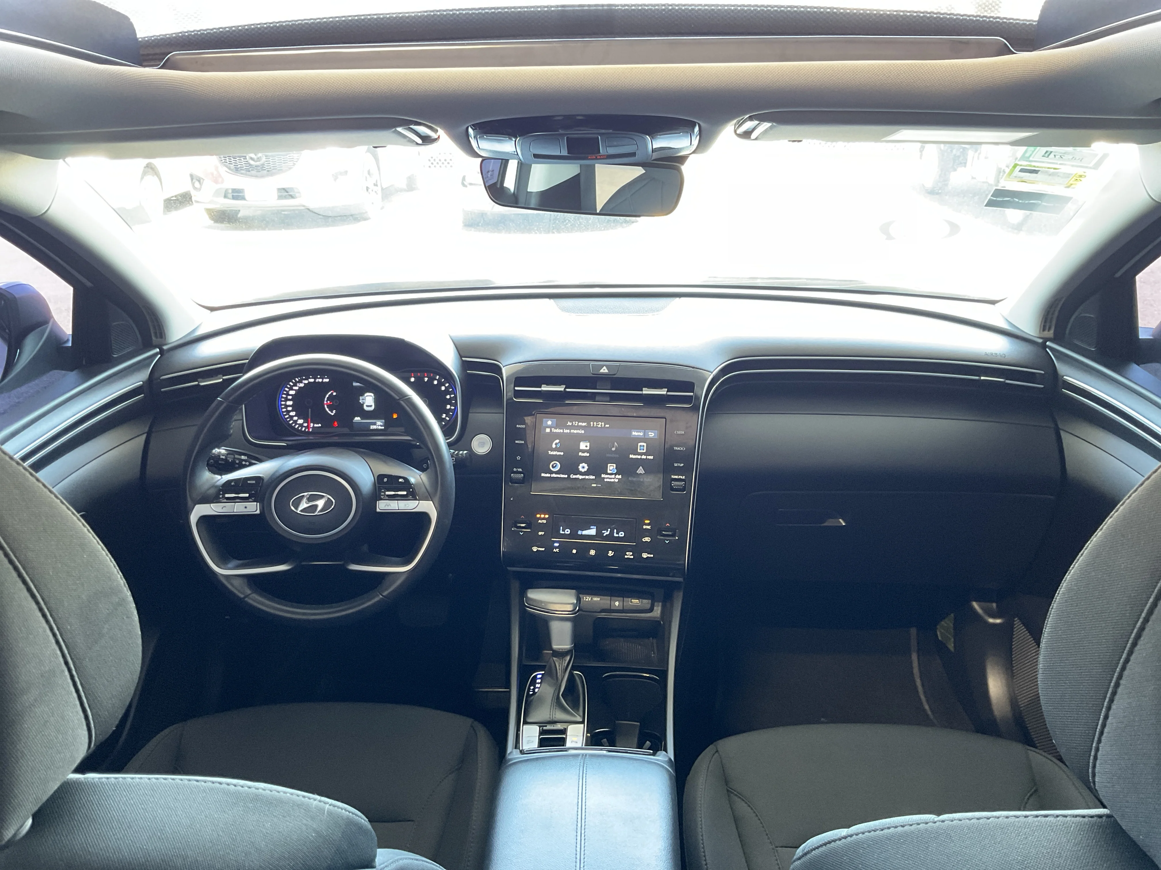 Interior 8