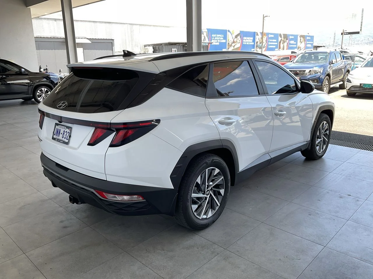 Exterior 7