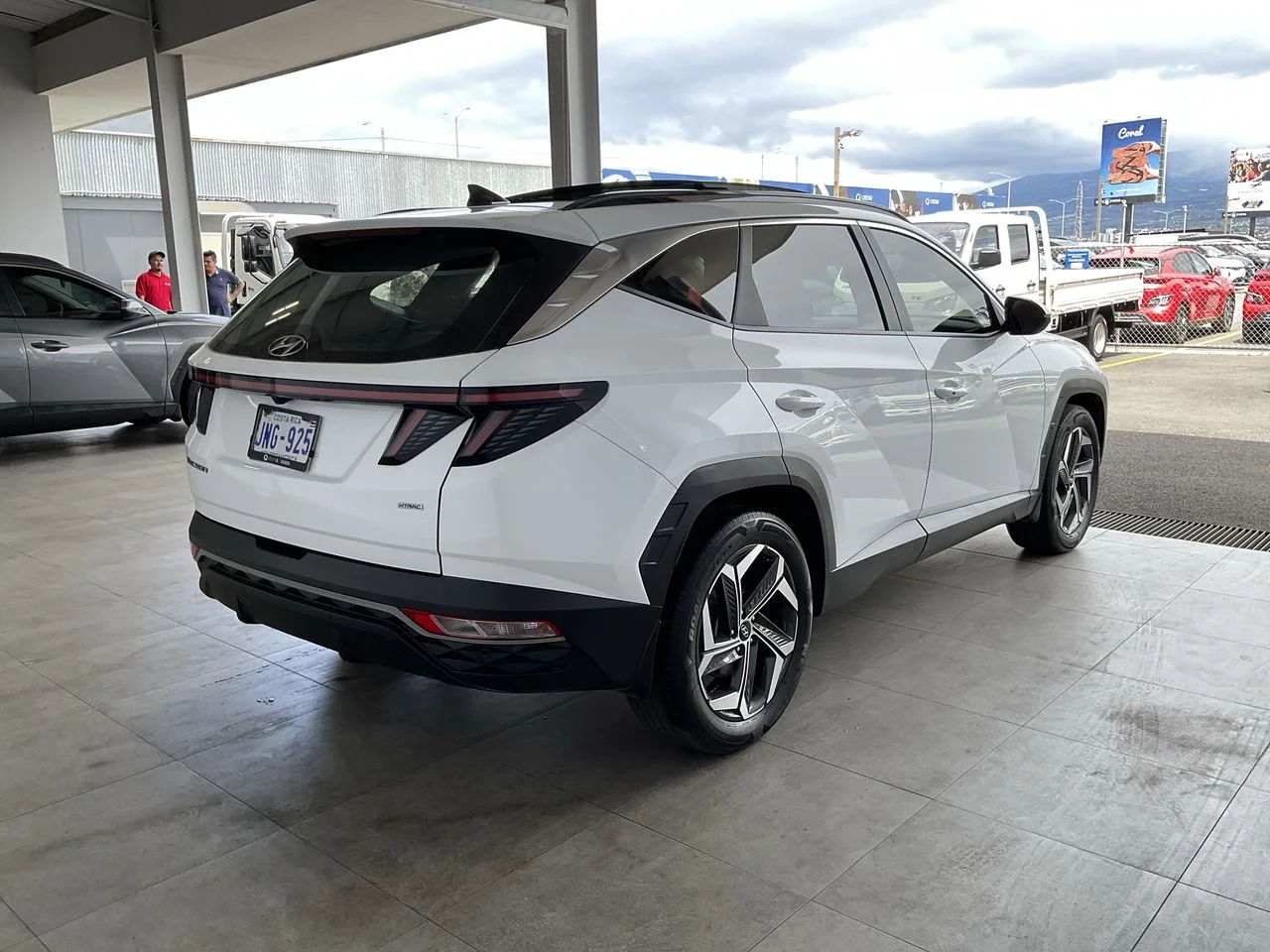 Exterior 7