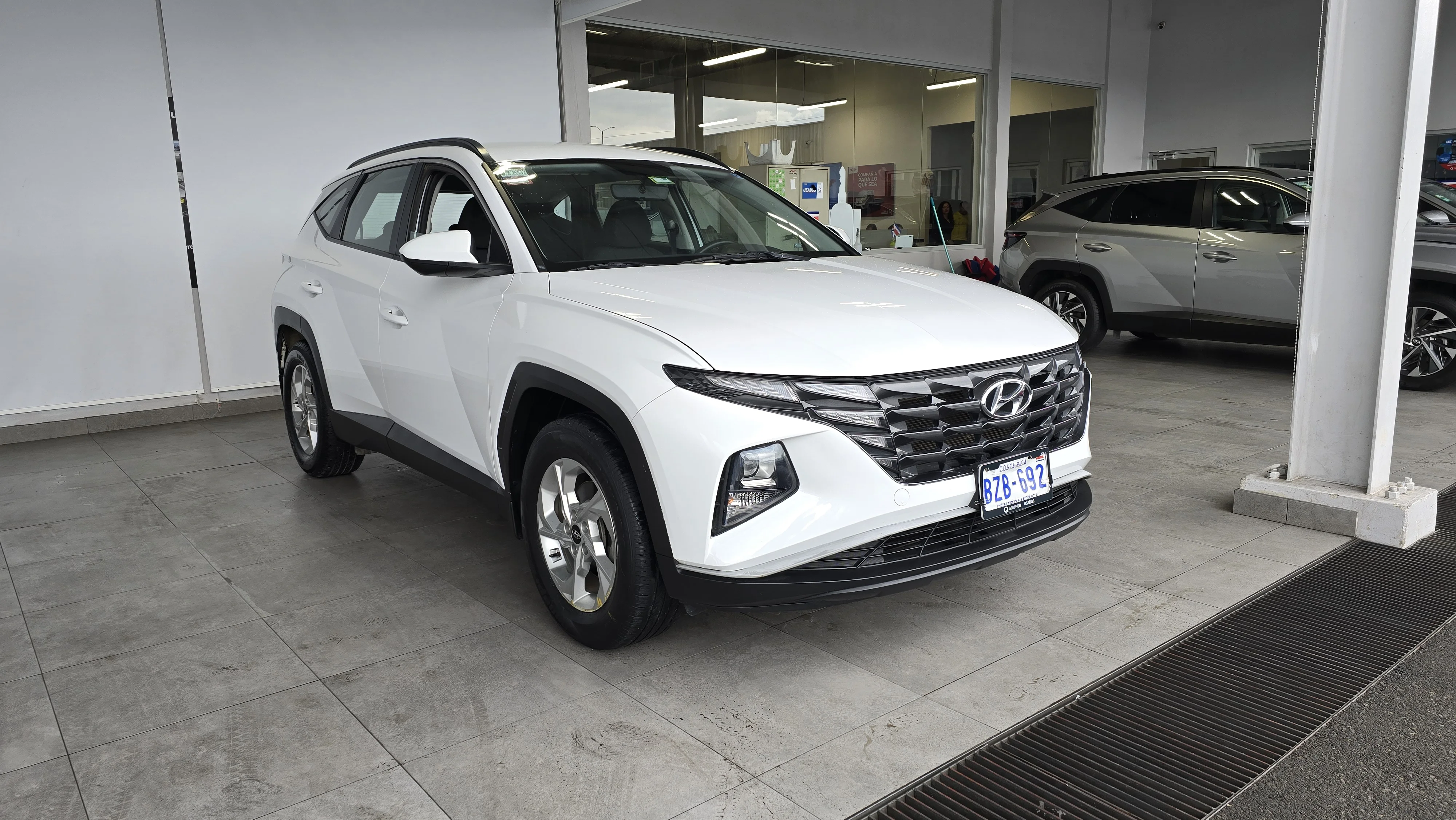 Exterior 7
