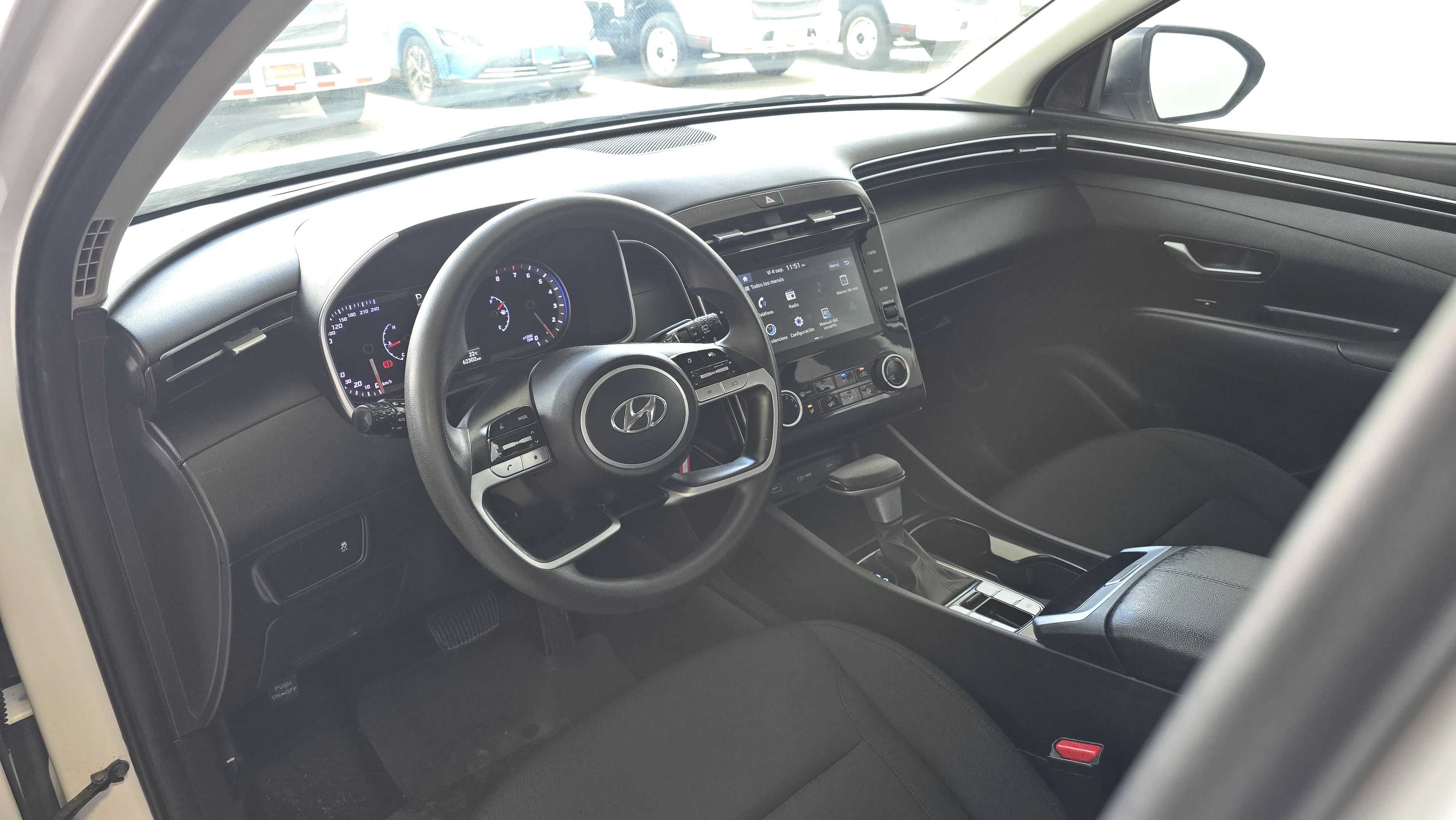 Interior 5