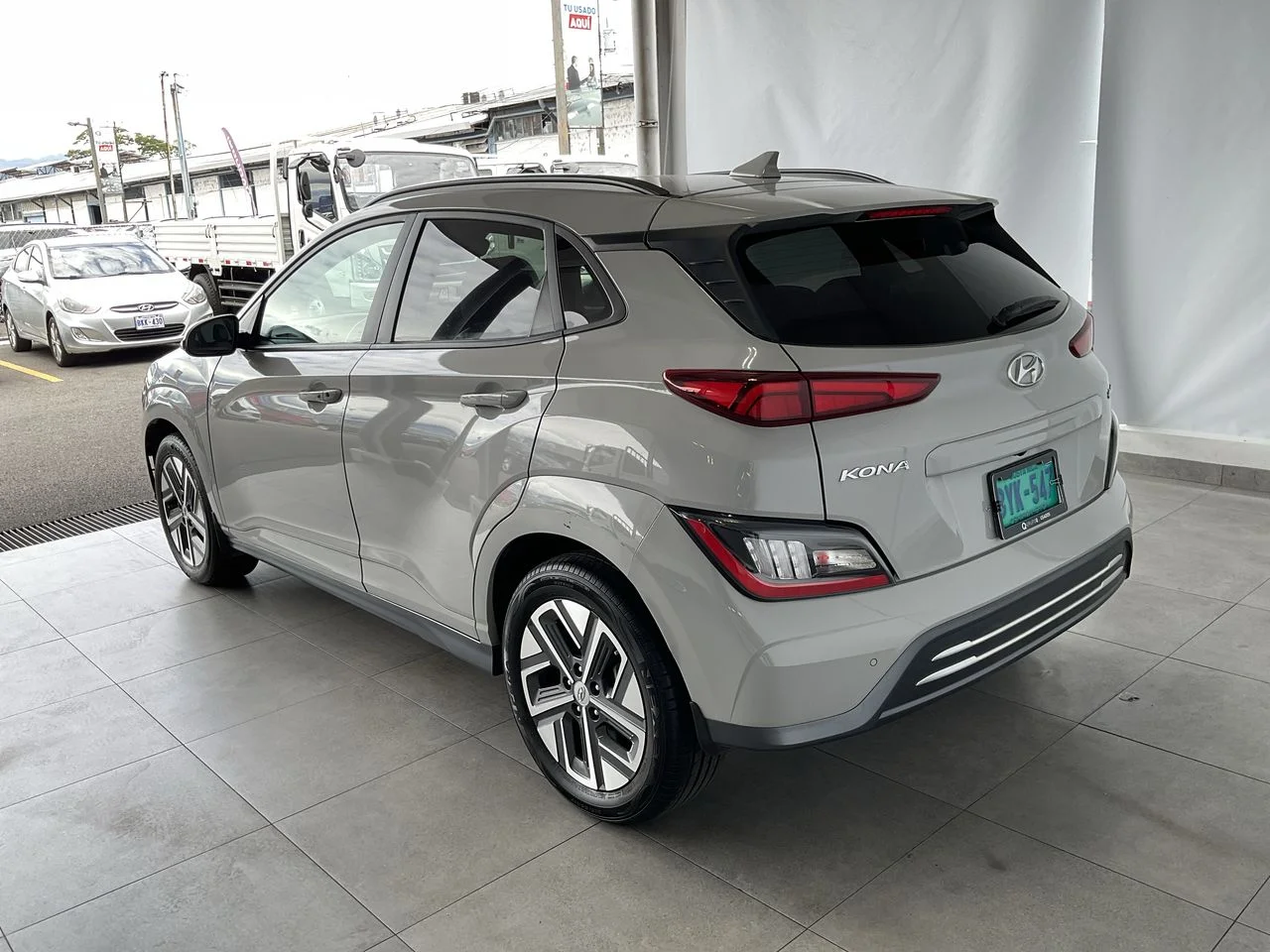 Exterior 5