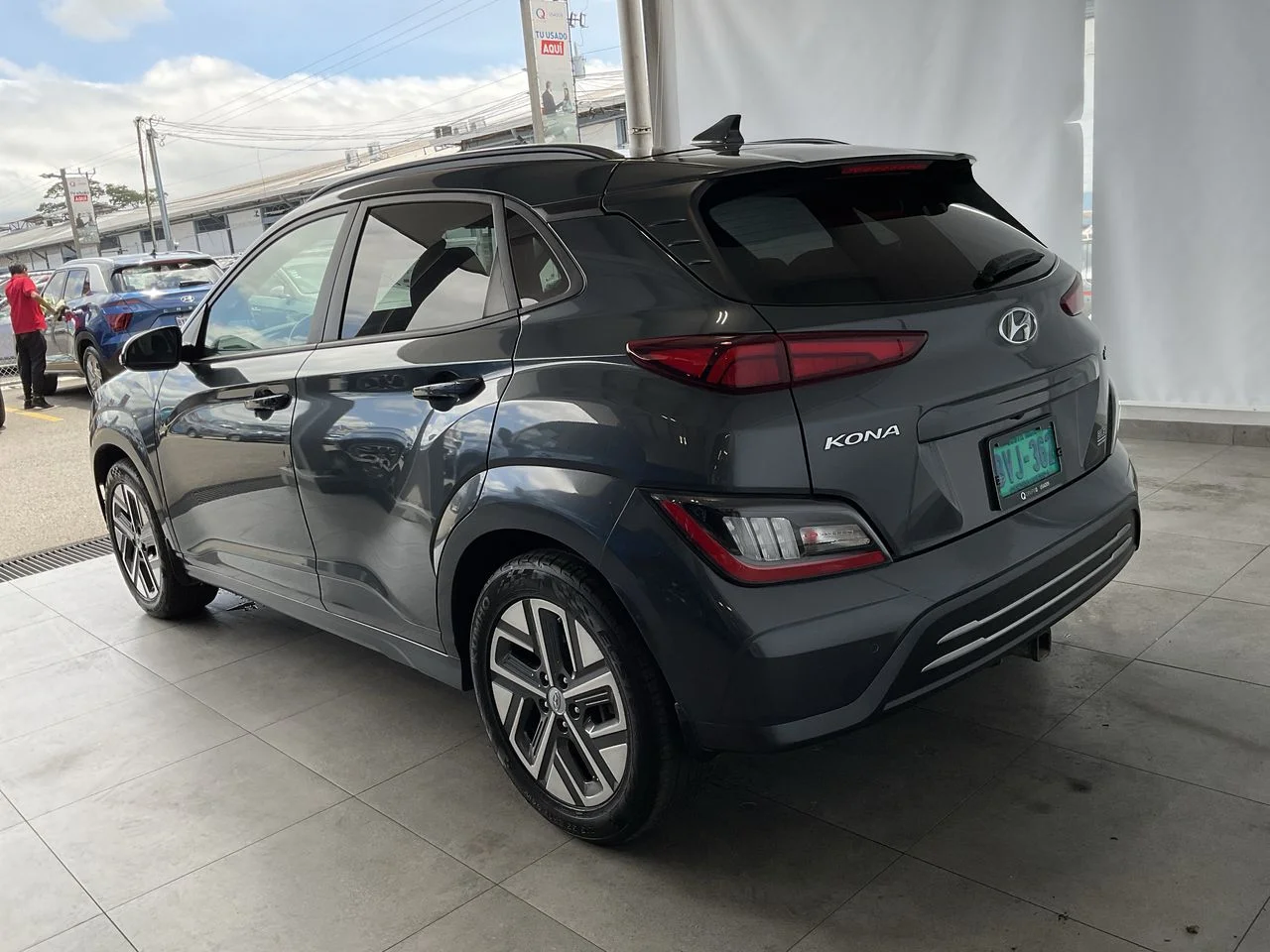 Exterior 5
