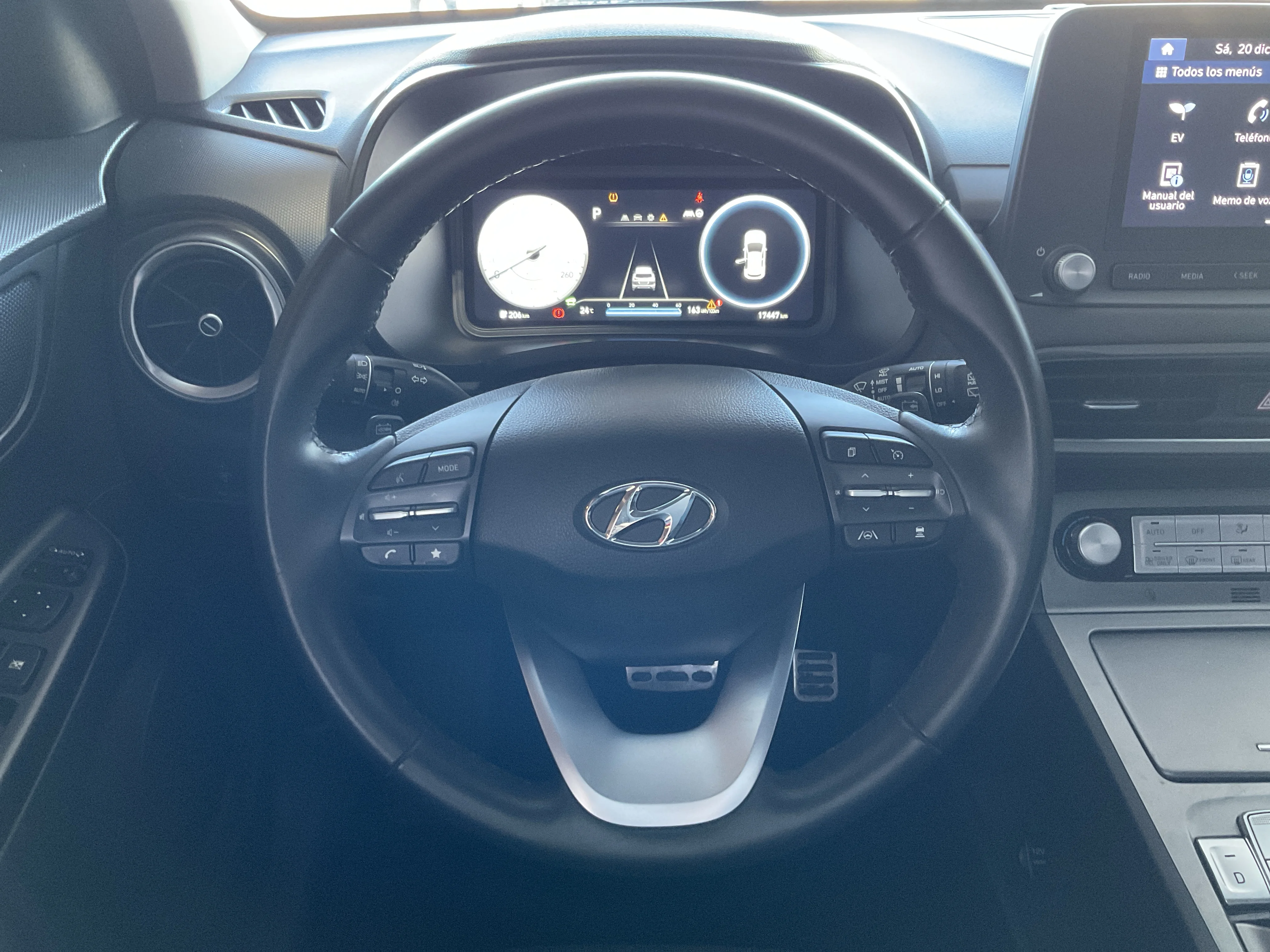 Interior 10