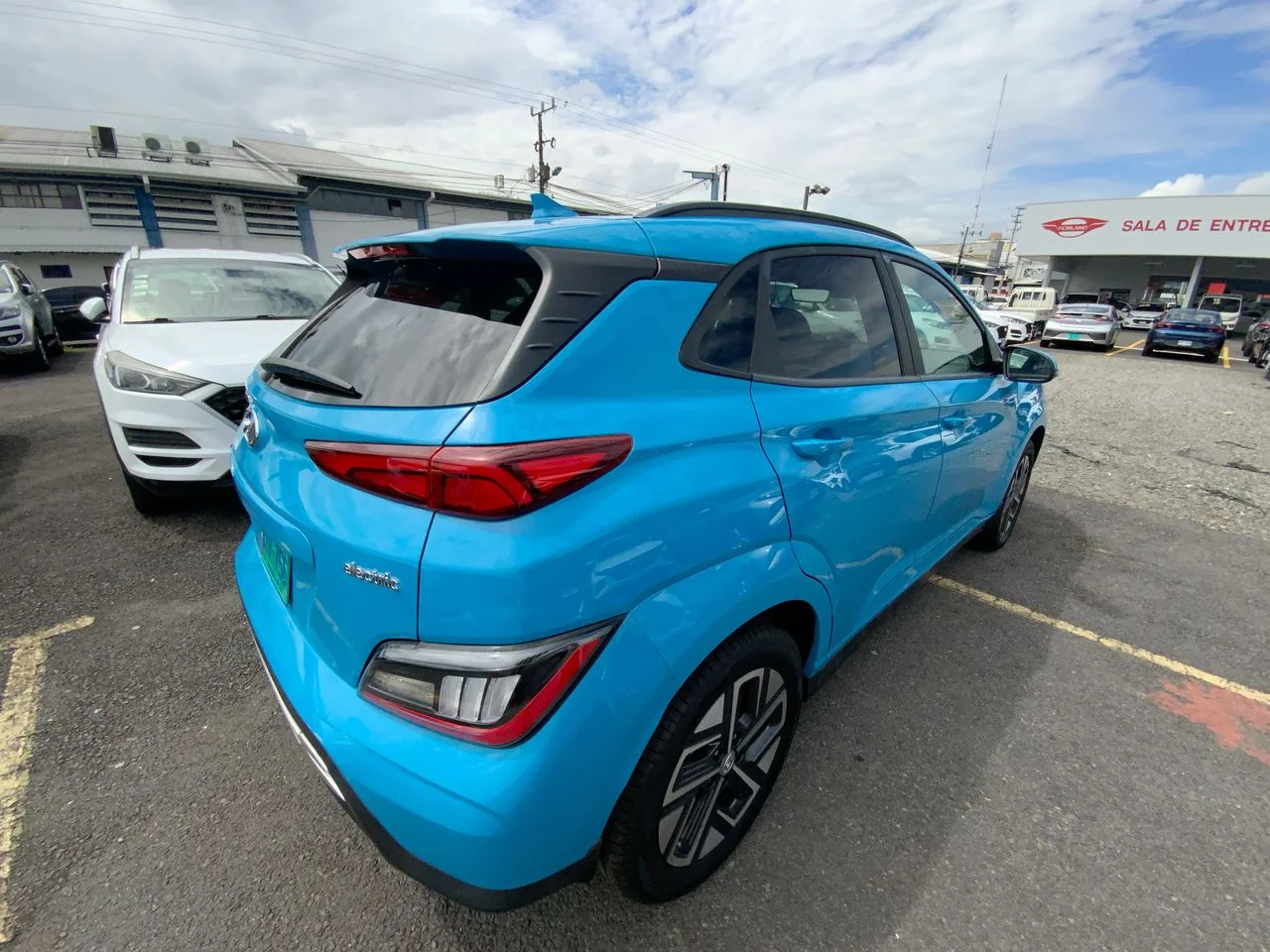 Exterior 7