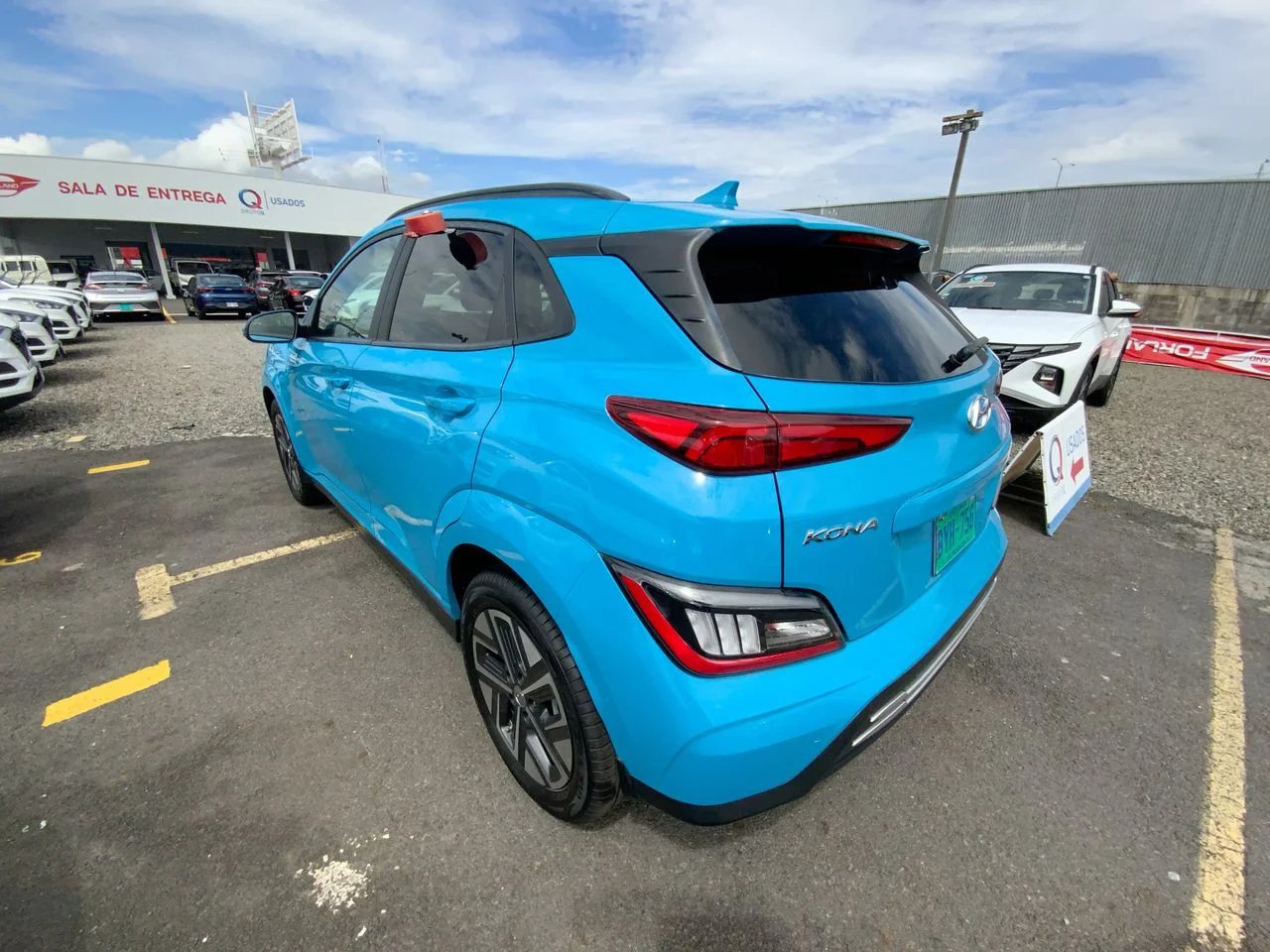 Exterior 9